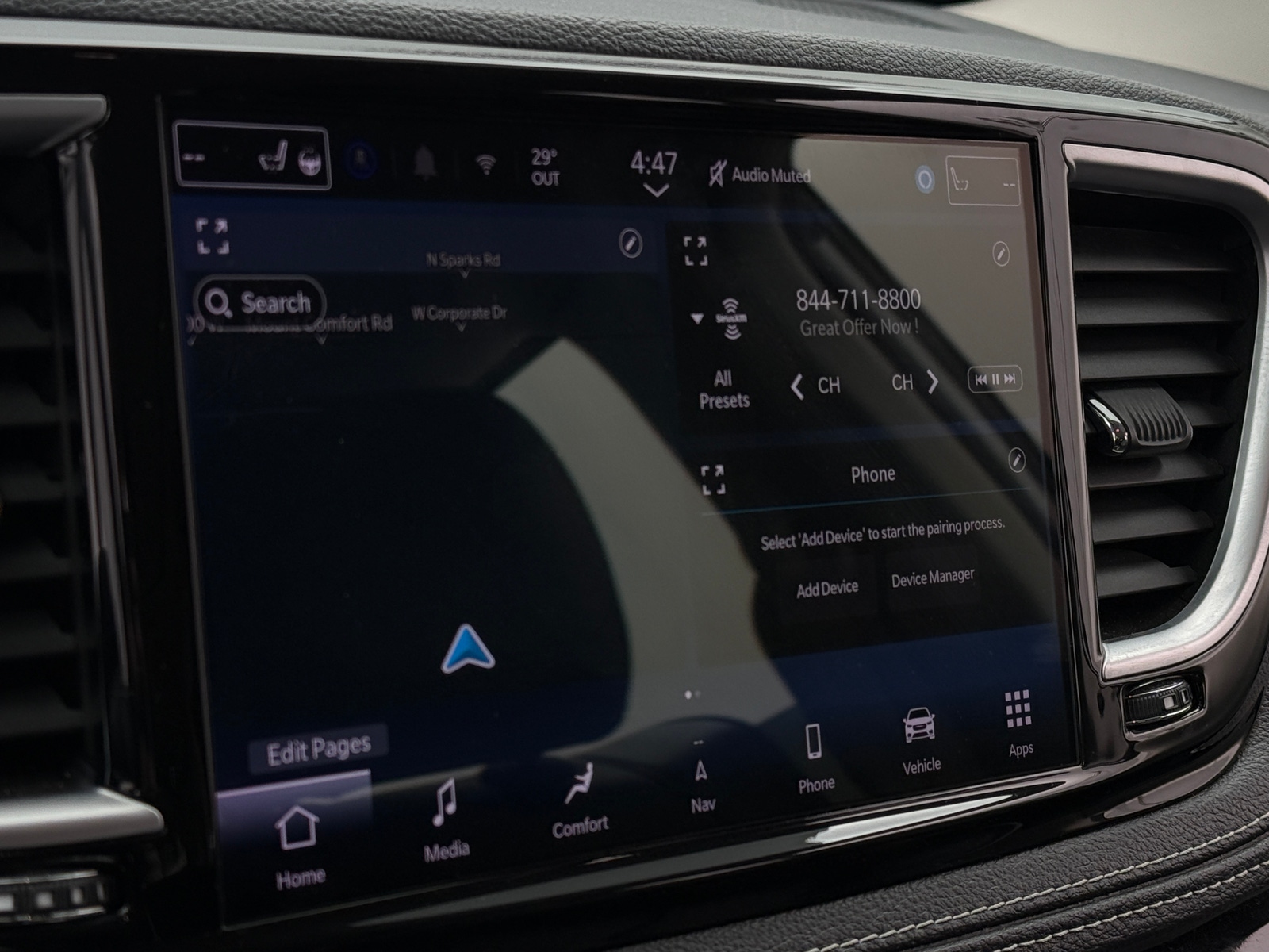 Thumbnail: 2024 Chrysler Pacifica - 3