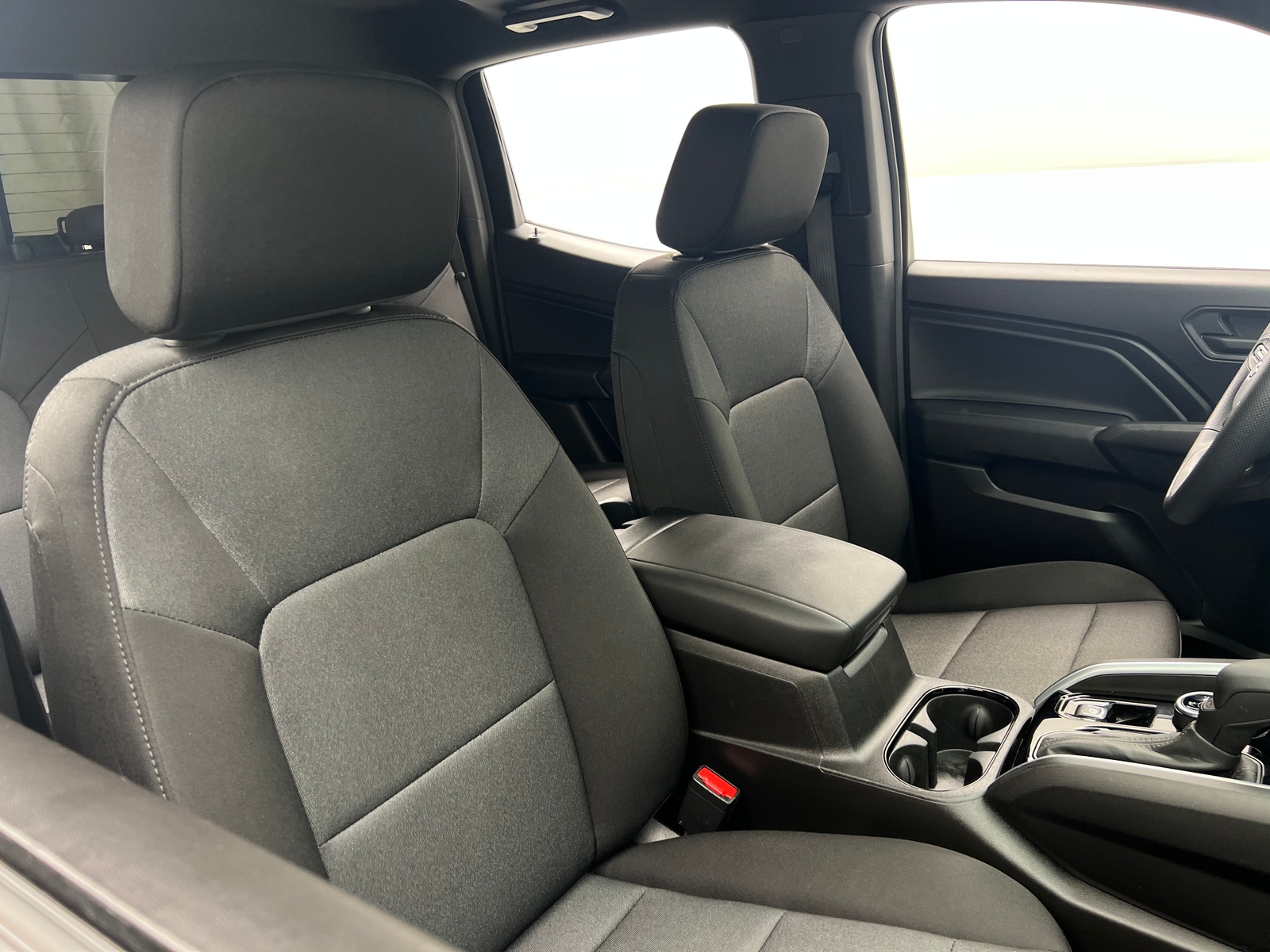 Thumbnail: 2024 Chevrolet Colorado - 2