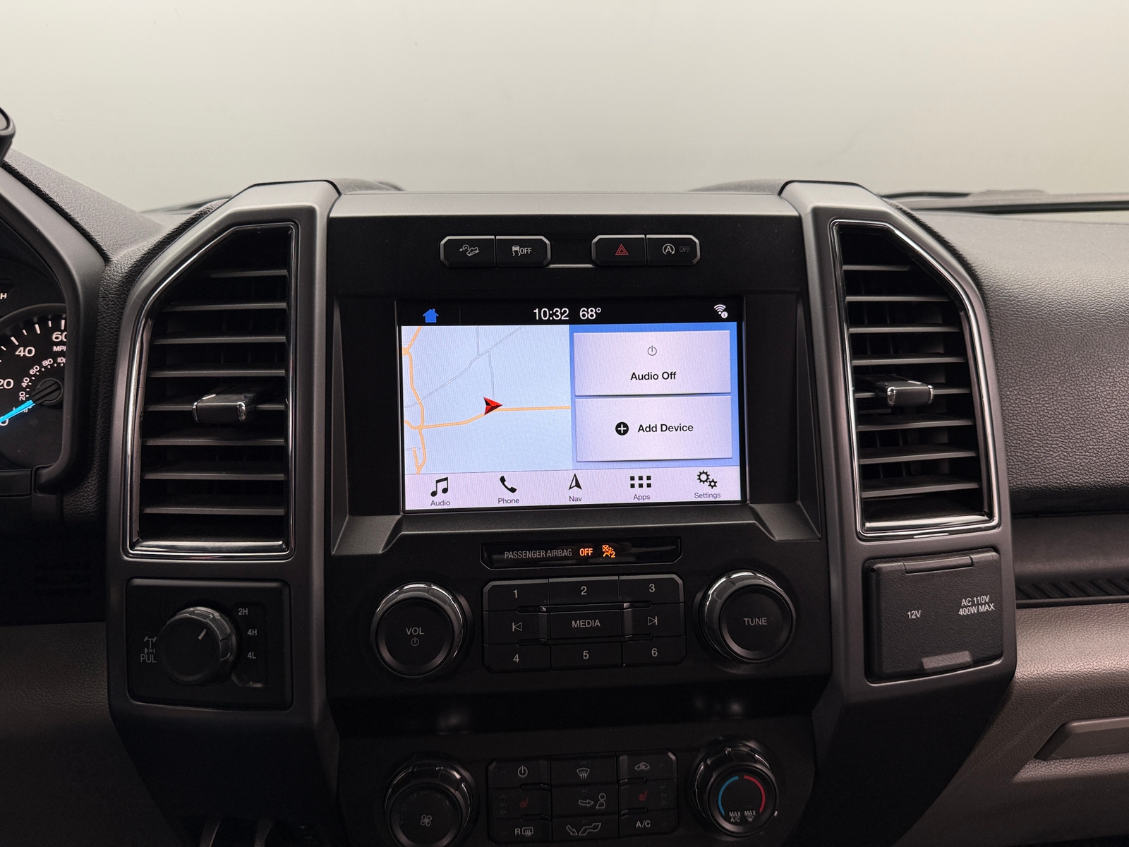 Thumbnail: 2019 Ford Econoline - 4