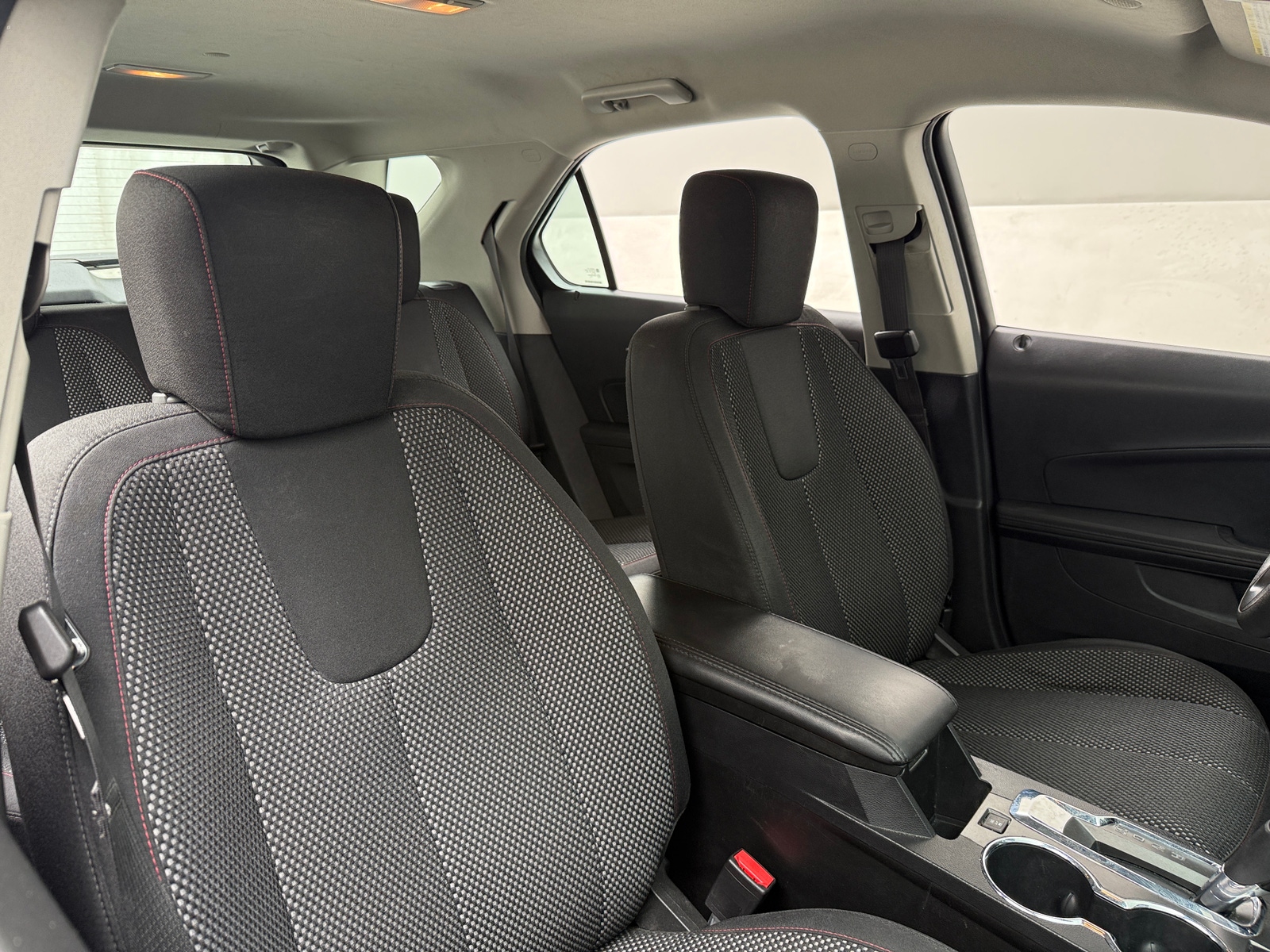 Thumbnail: 2017 Chevrolet Equinox - 2