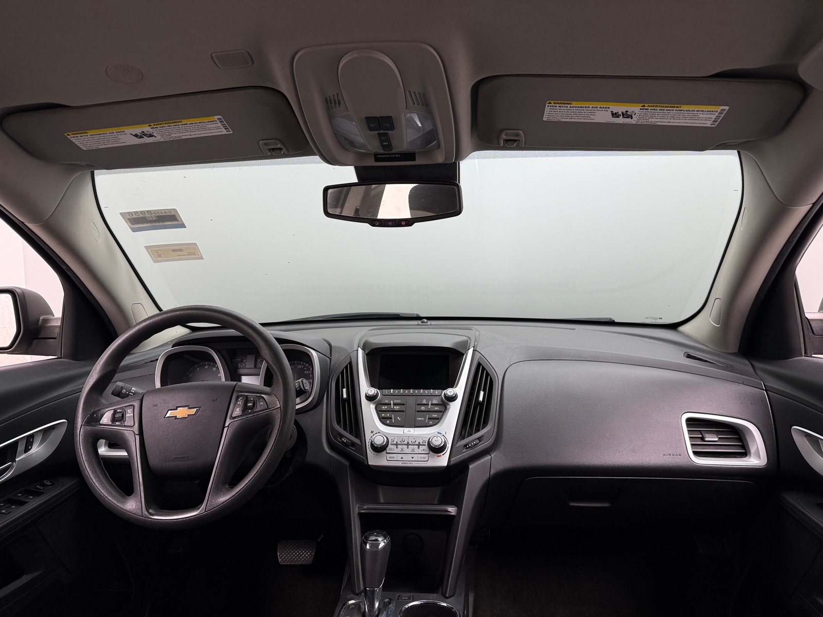 Thumbnail: 2017 Chevrolet Equinox - 3