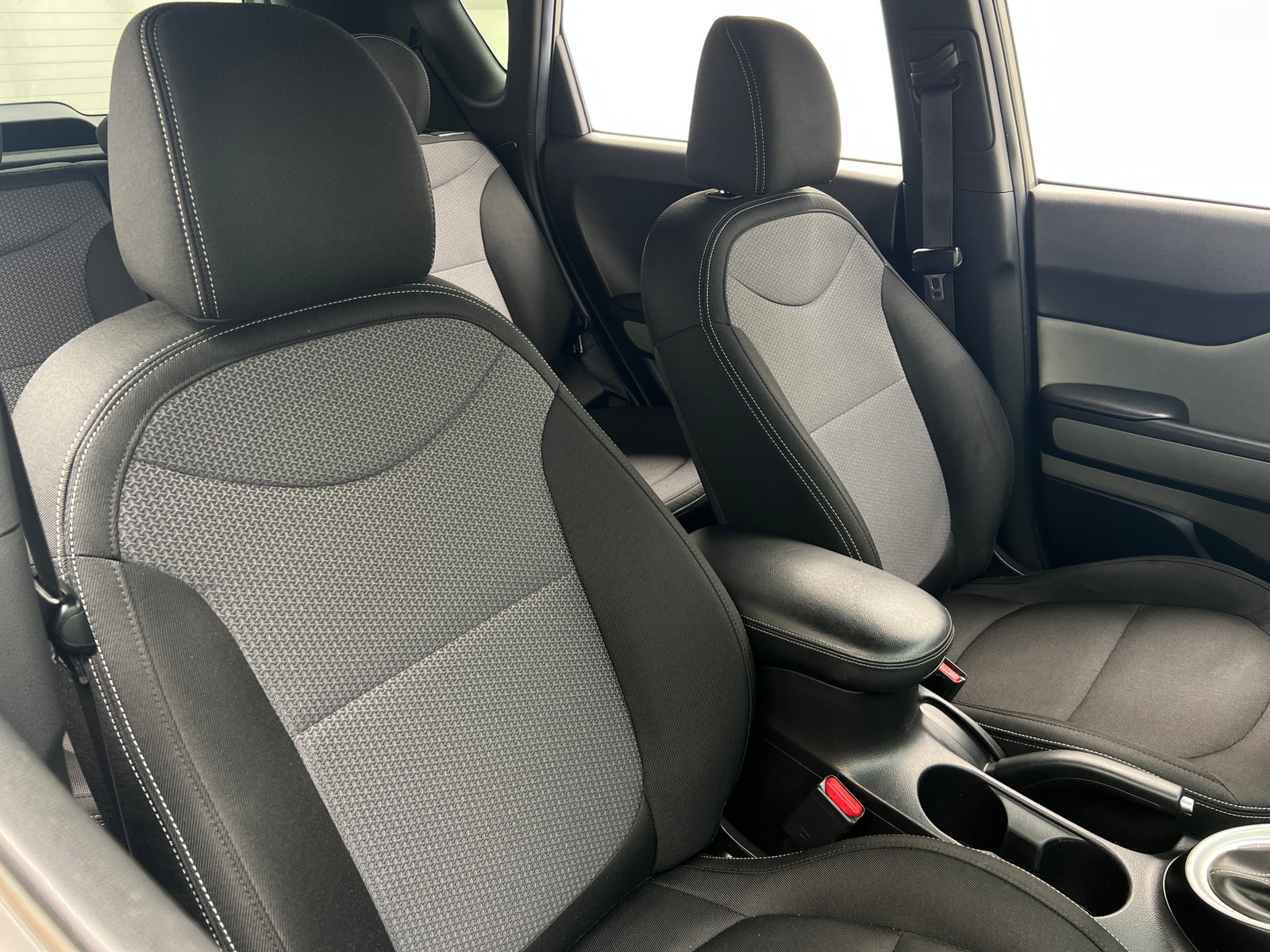 Thumbnail: 2017 Kia Soul - 2