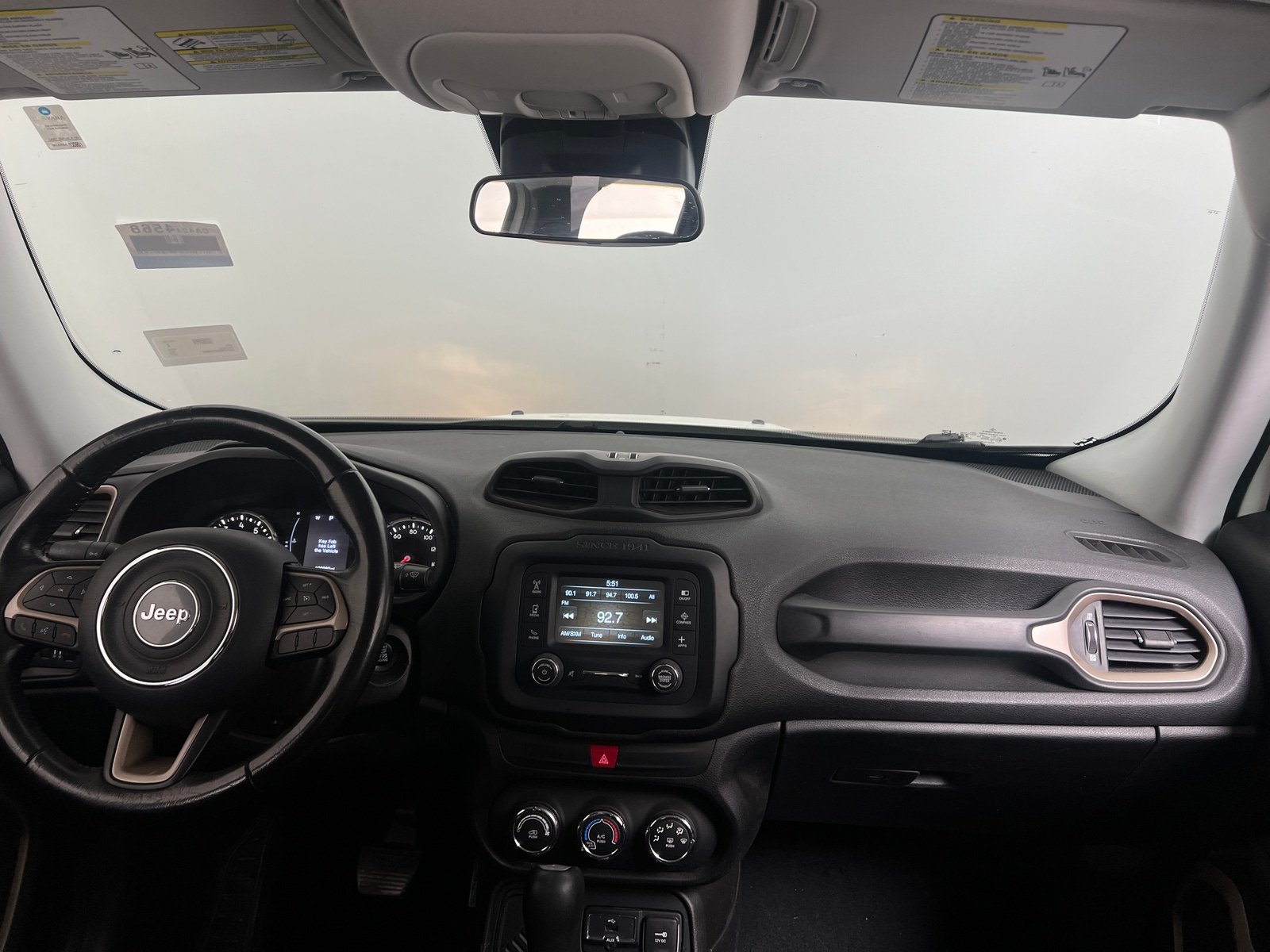 Thumbnail: 2017 Jeep Renegade - 3