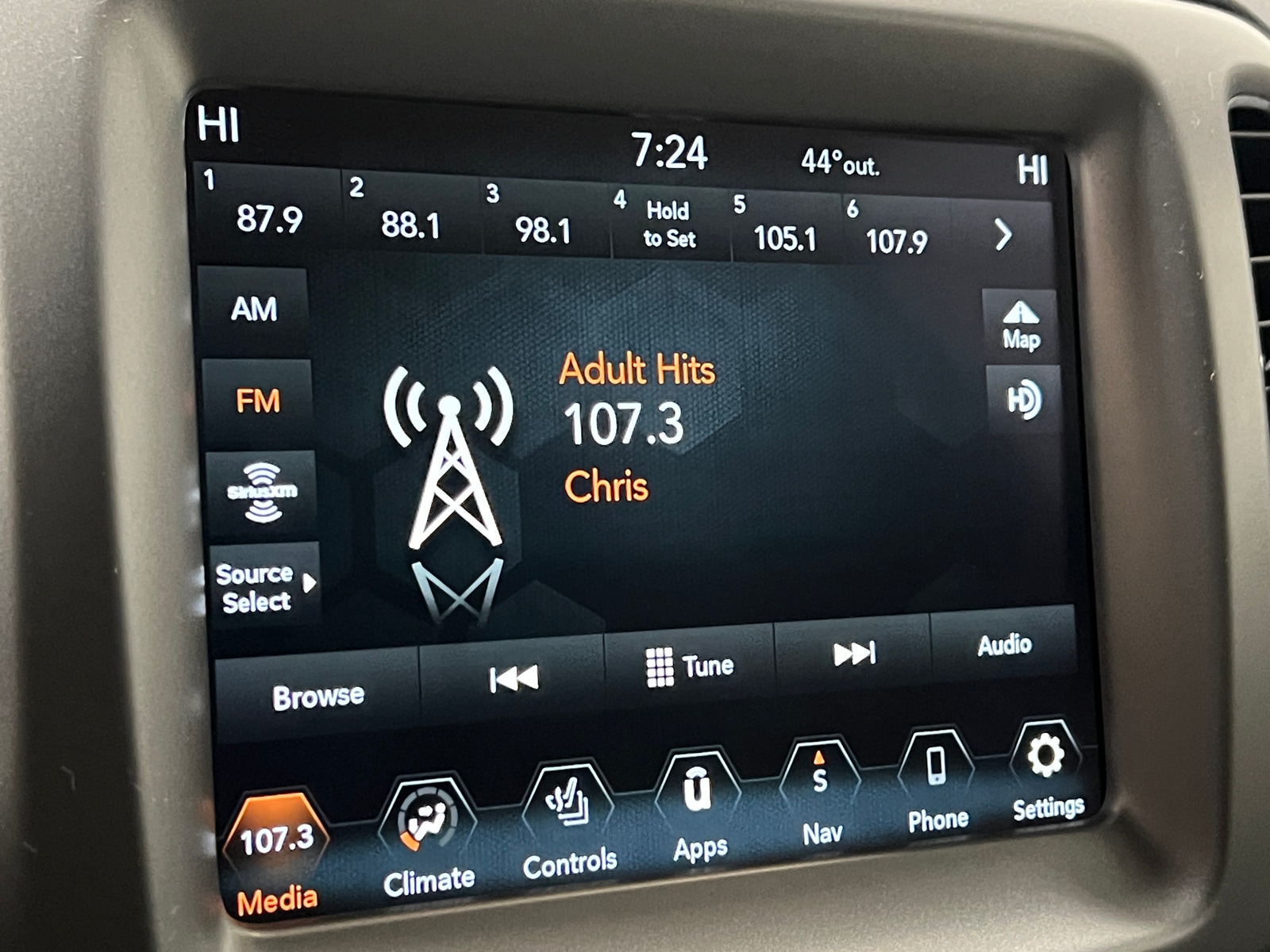 Thumbnail: 2021 Jeep Compass - 3