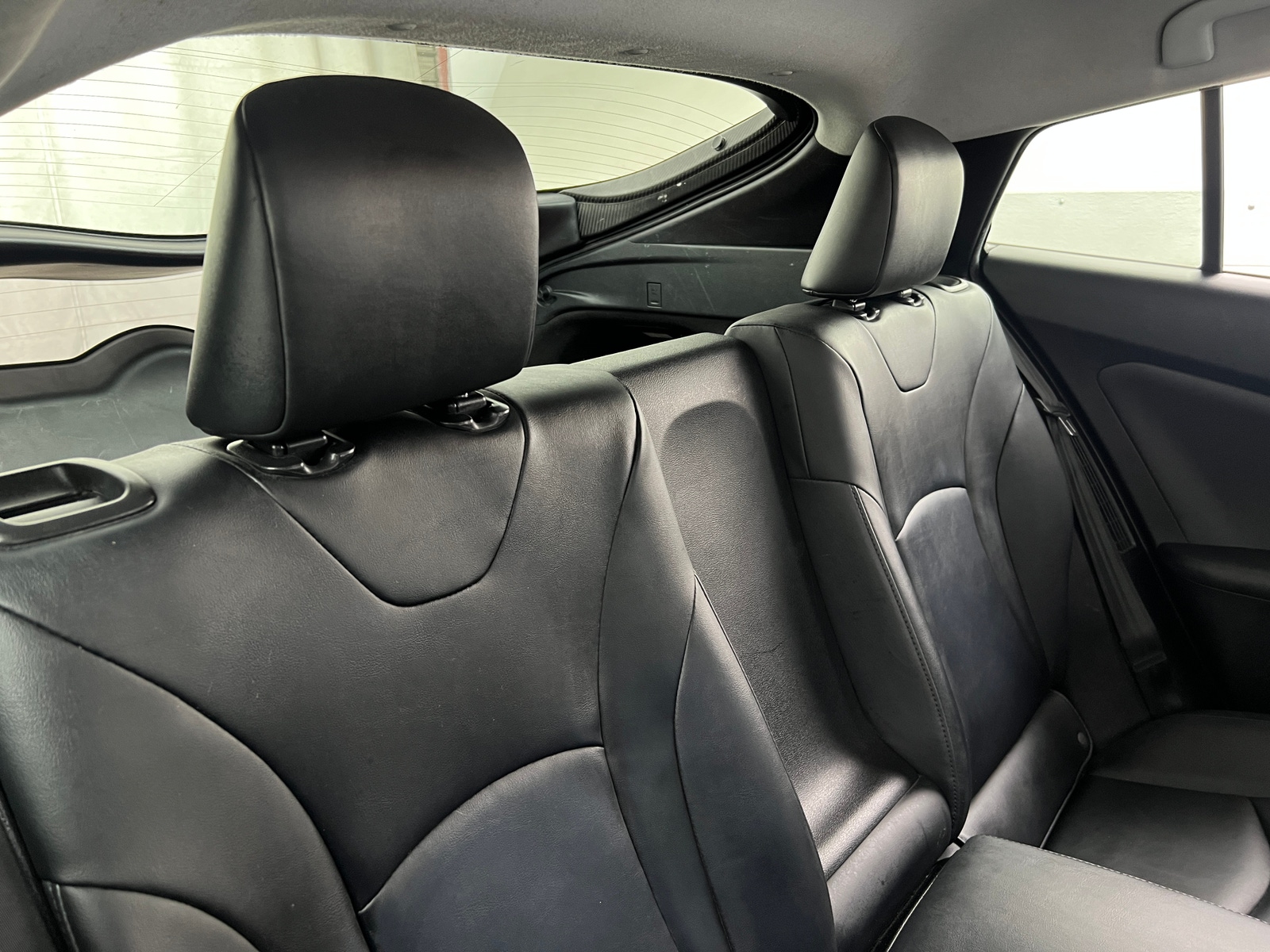 Thumbnail: 2017 Toyota Prius Prime - 5