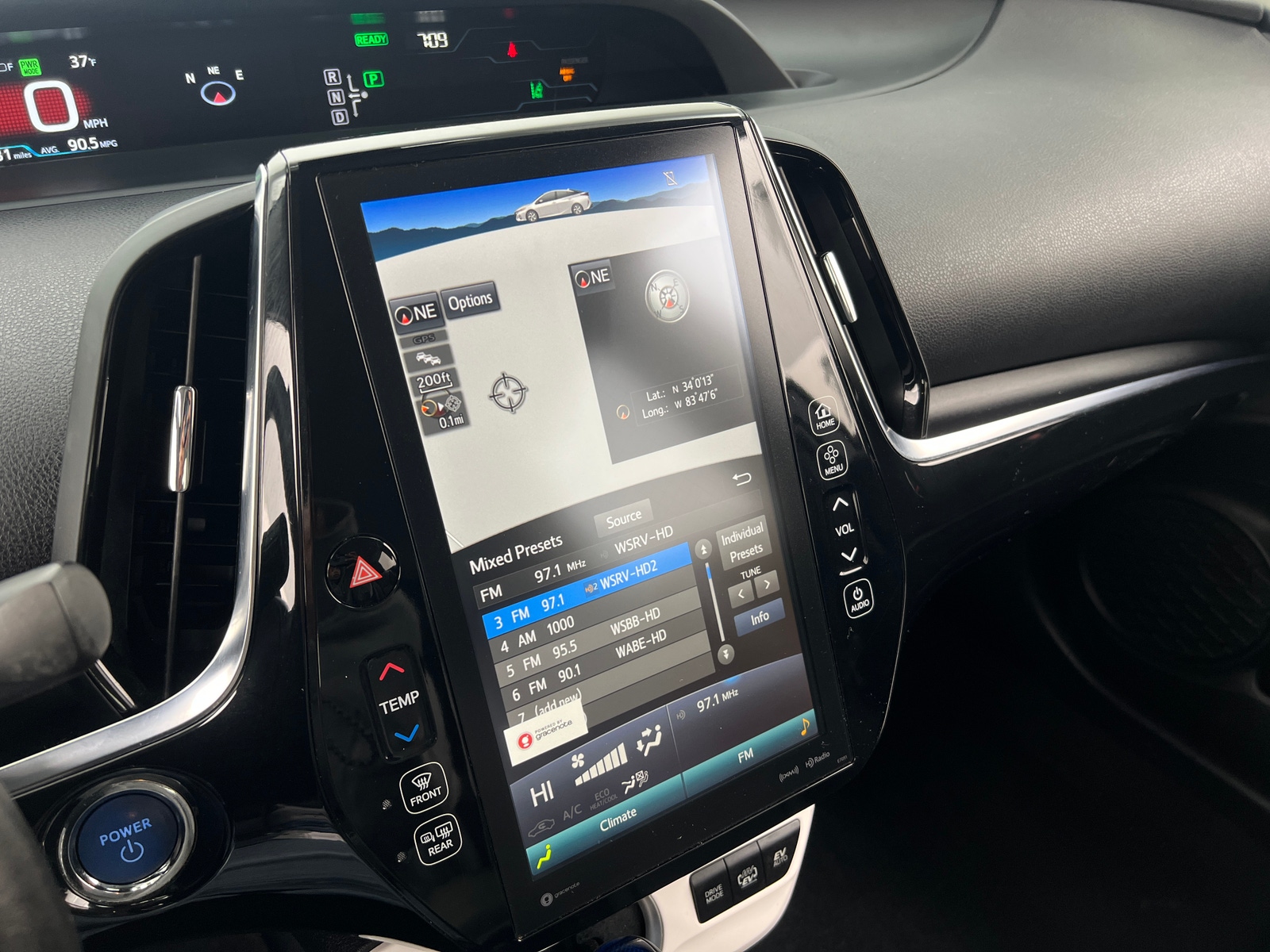 Thumbnail: 2017 Toyota Prius Prime - 3