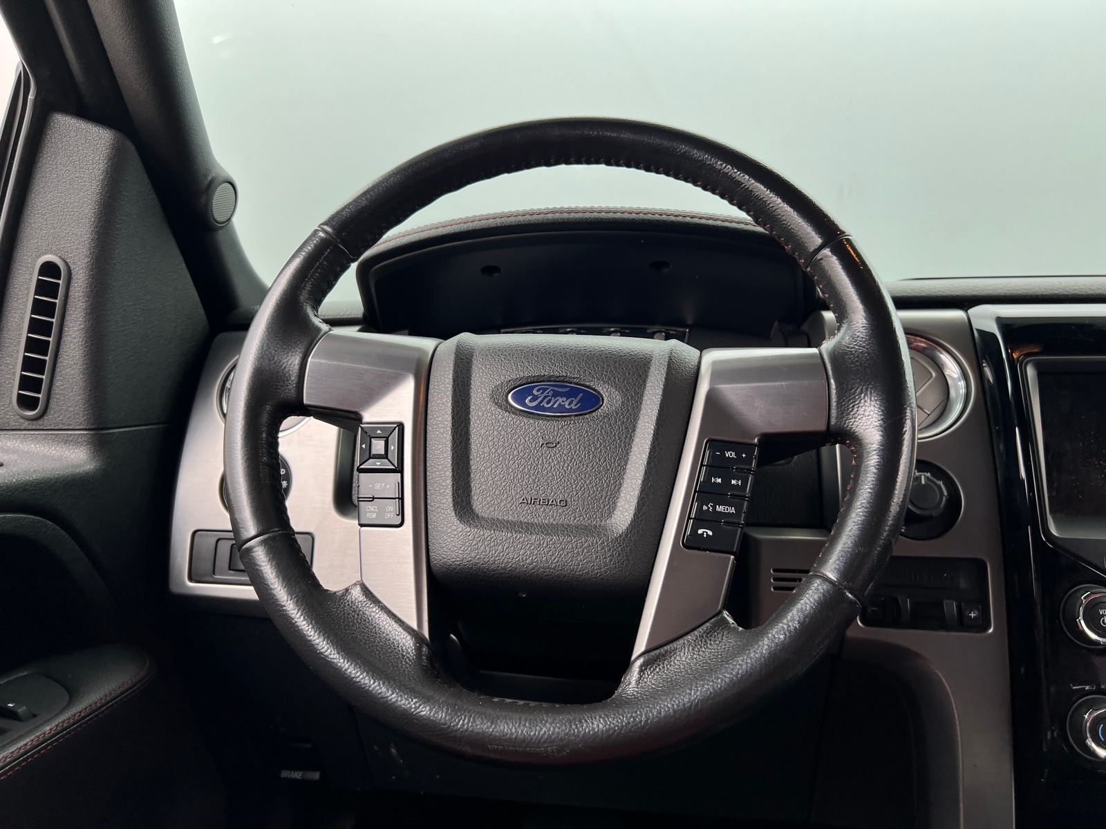 Thumbnail: 2013 Ford Econoline - 4