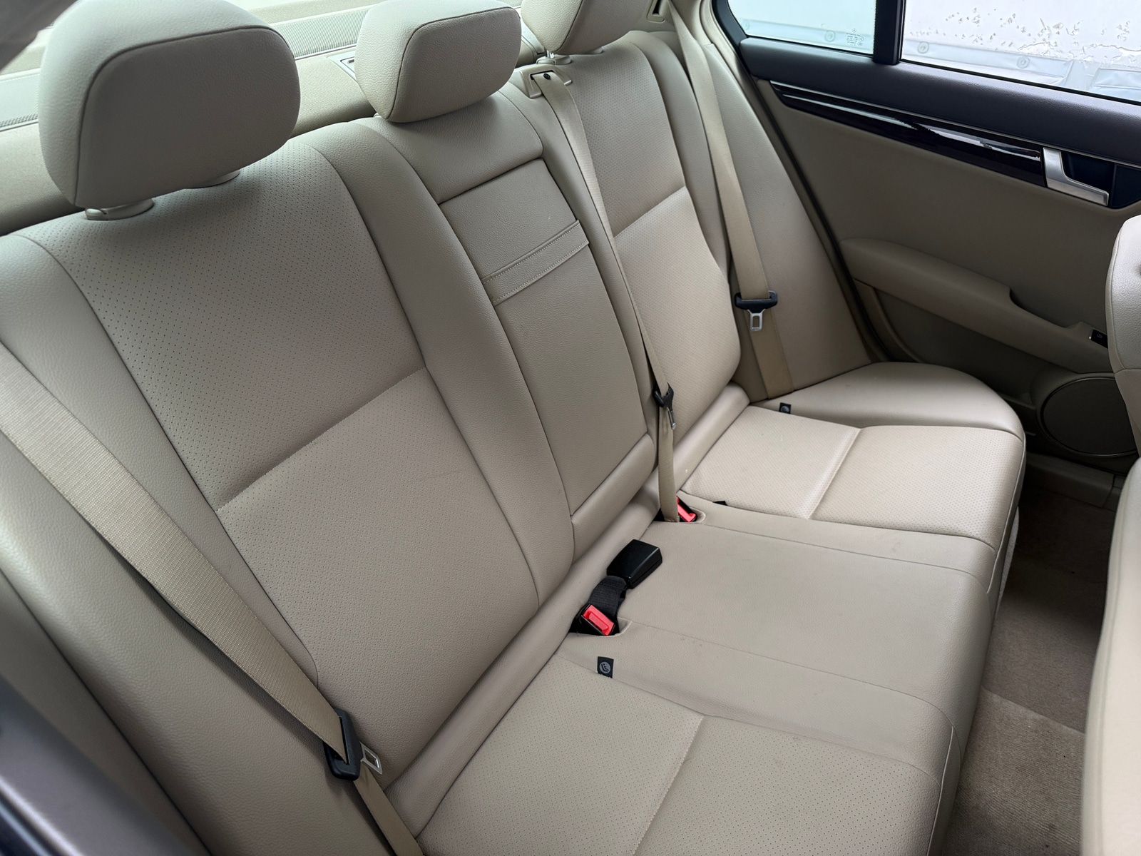 Thumbnail: 2013 Mercedes-Benz C-Class - 5