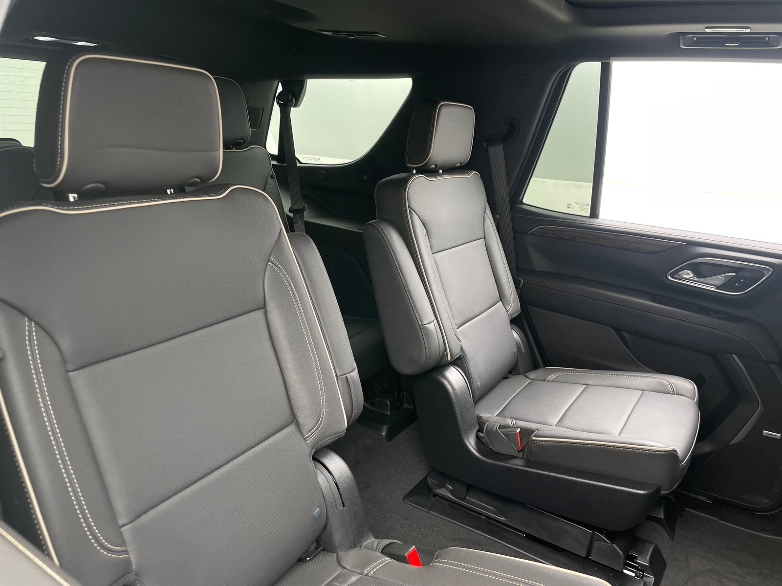 Thumbnail: 2024 Chevrolet Tahoe - 5