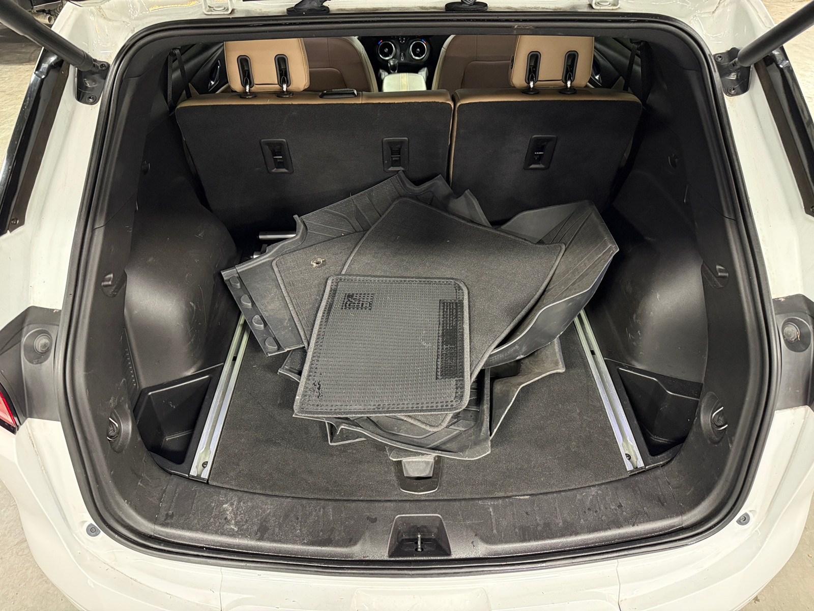 Thumbnail: 2019 Chevrolet Blazer - 6