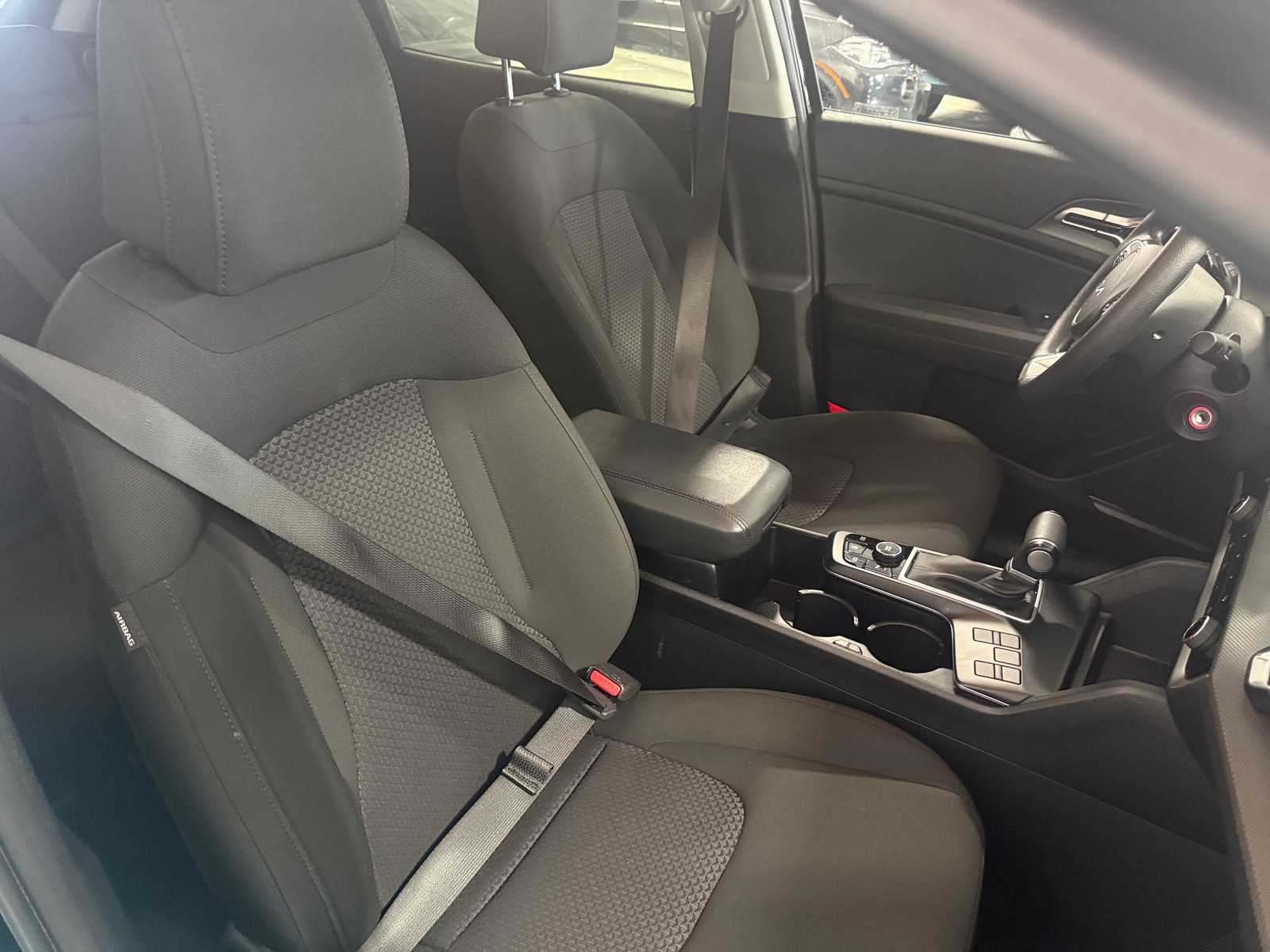 Thumbnail: 2025 Kia Sportage - 2