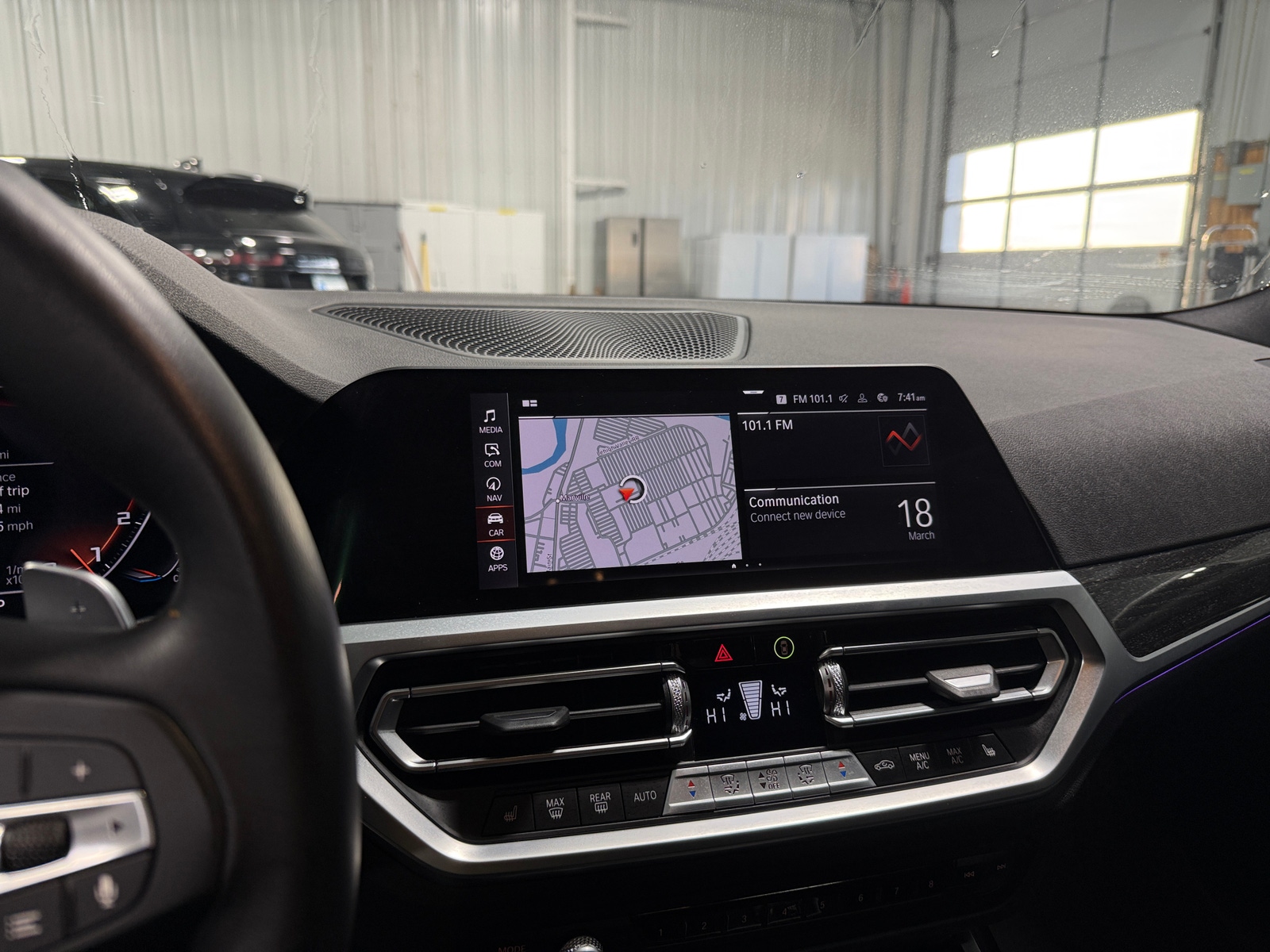 Thumbnail: 2022 BMW 3 Series - 3