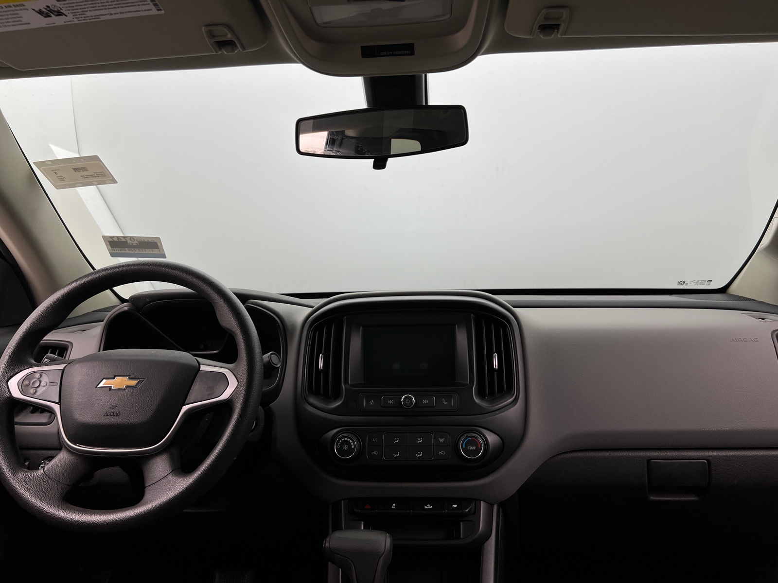 Thumbnail: 2021 Chevrolet Colorado - 3