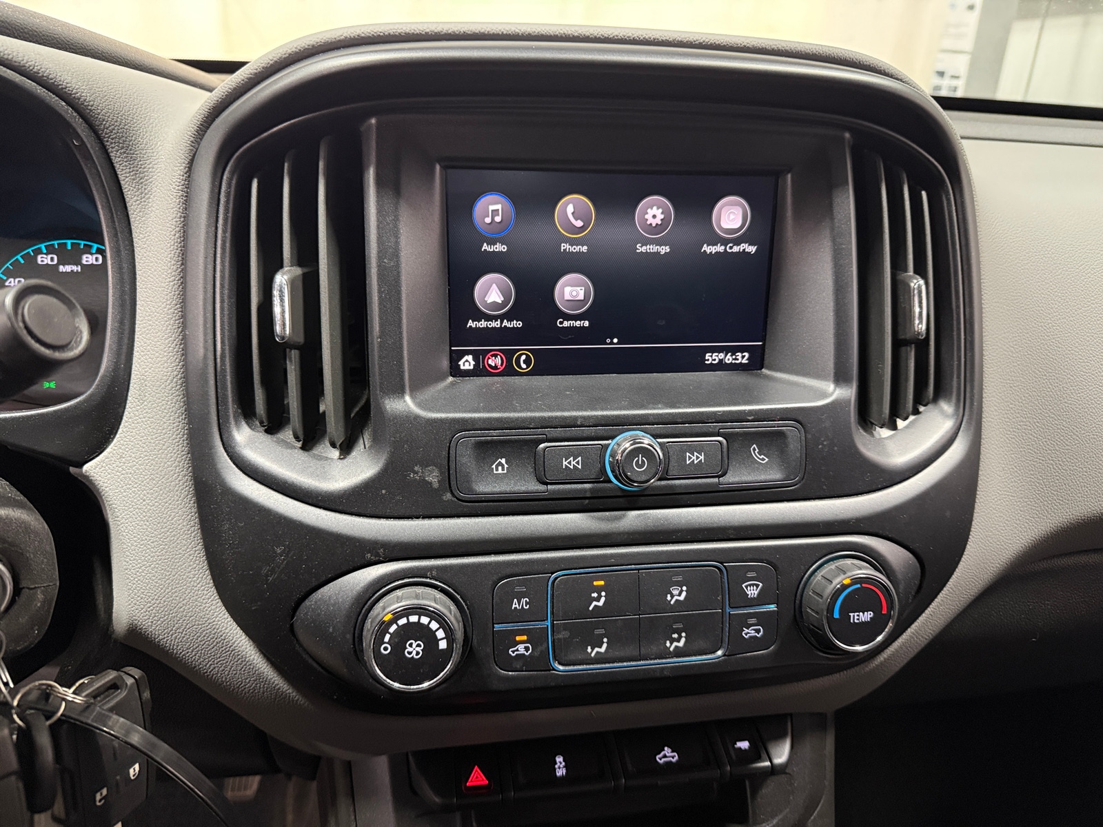 Thumbnail: 2021 Chevrolet Colorado - 4