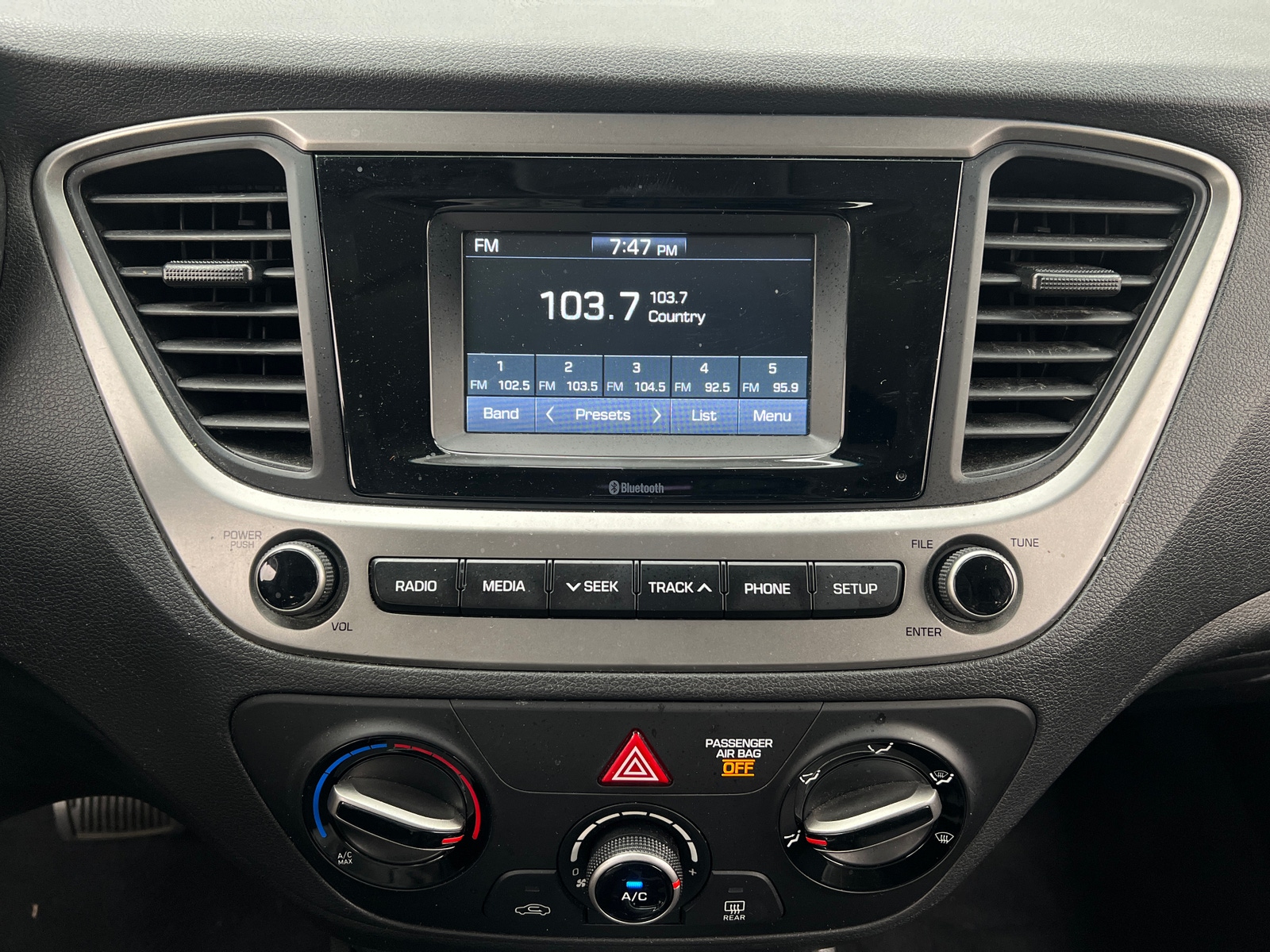 Thumbnail: 2018 Hyundai Accent - 4