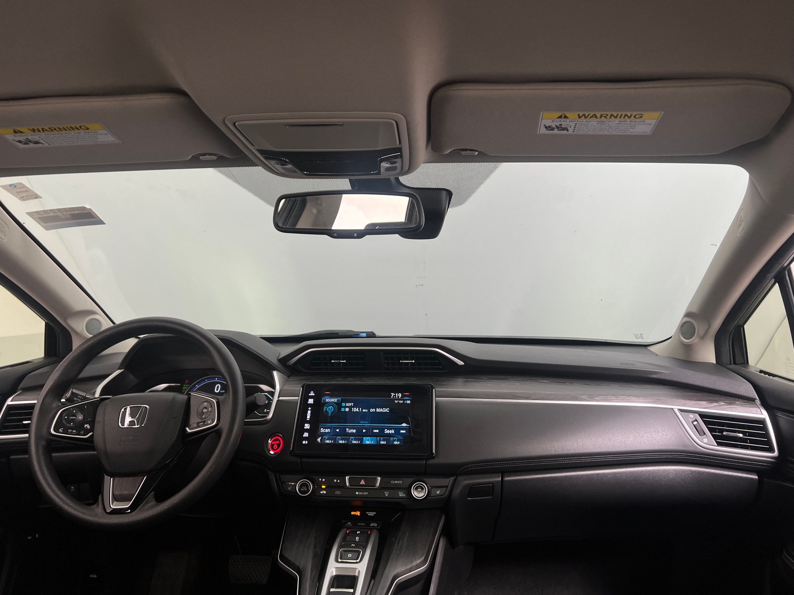 Thumbnail: 2018 Honda Clarity - 3