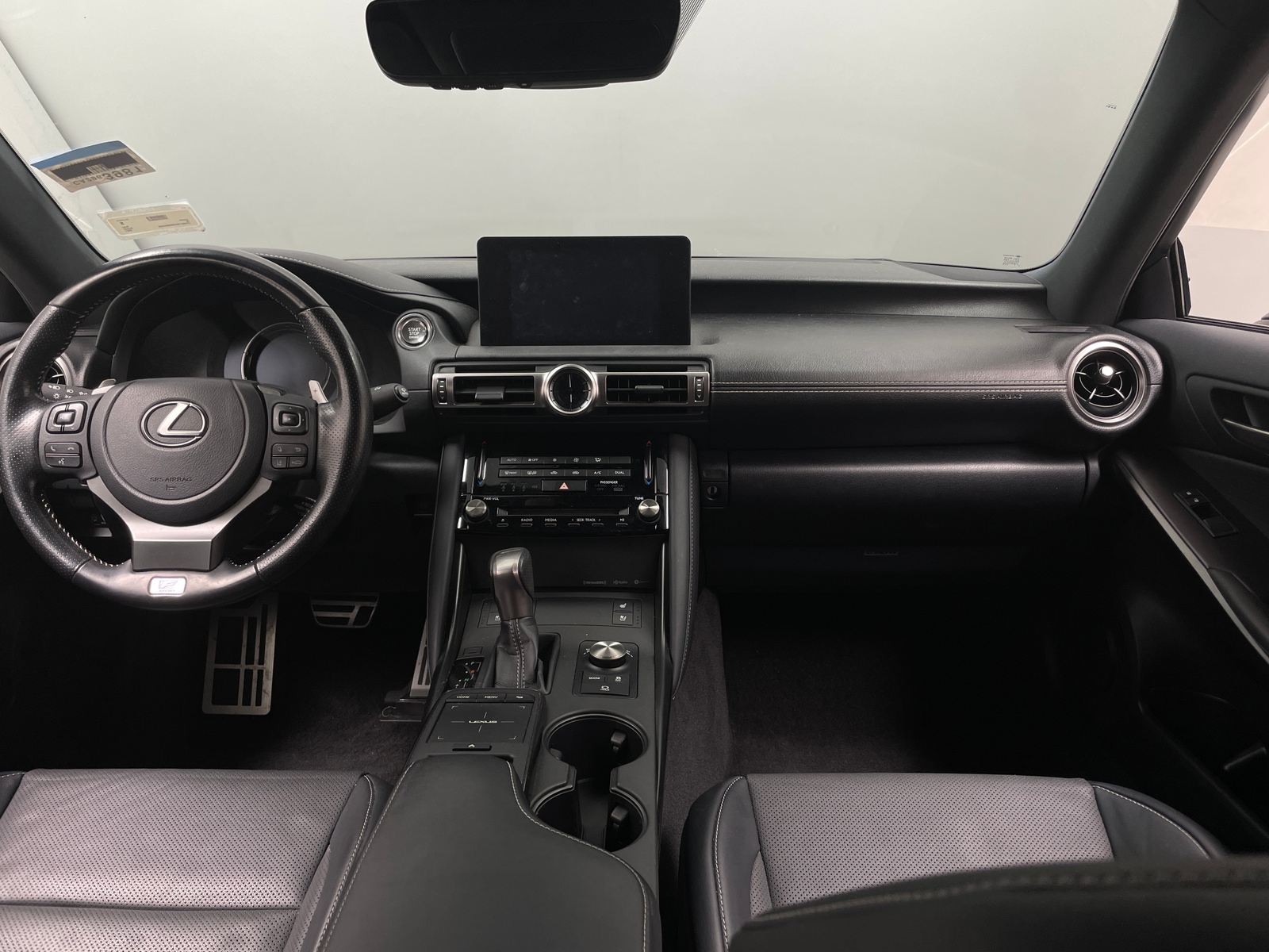 Thumbnail: 2021 Lexus IS - 2