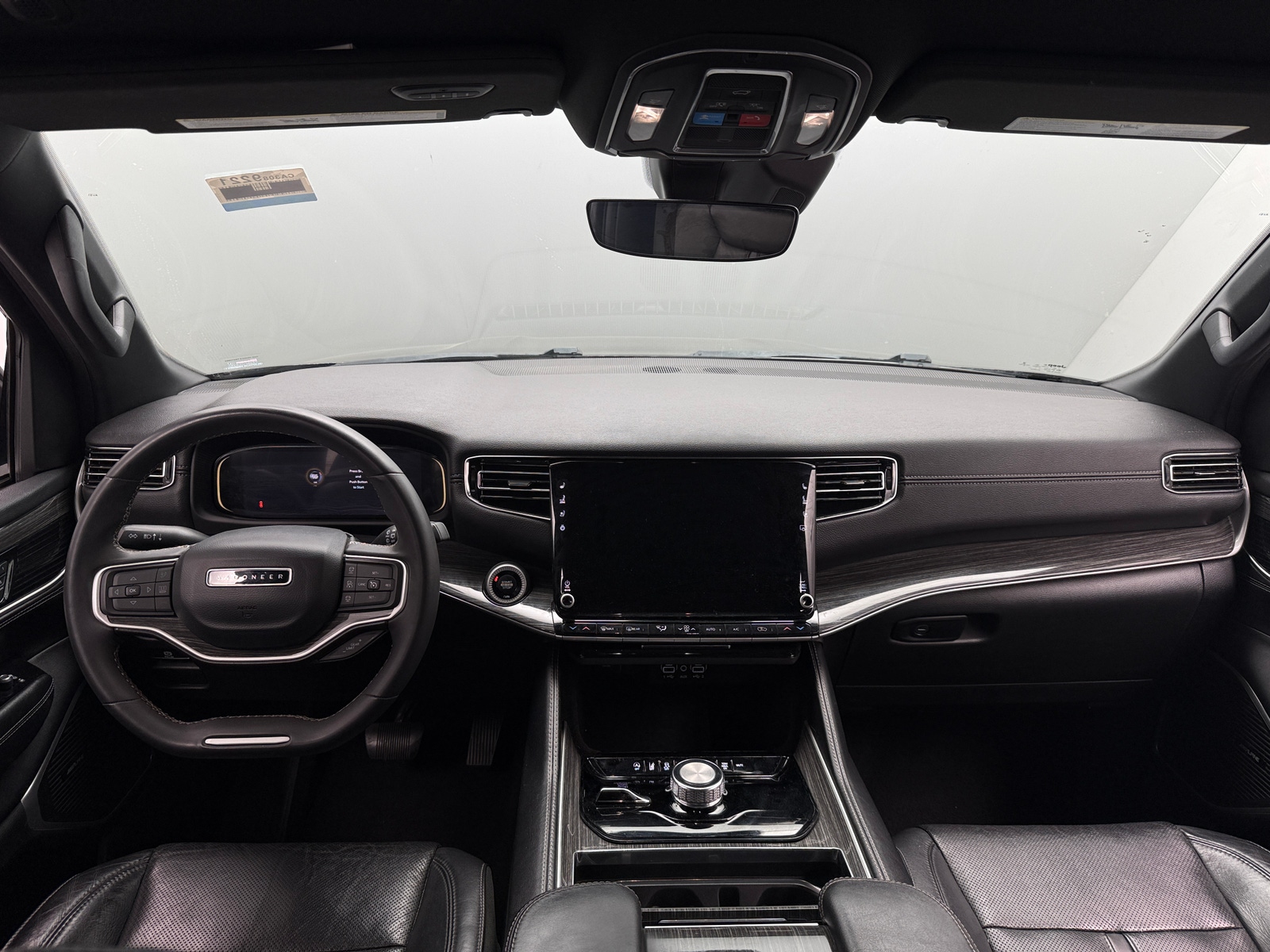 Thumbnail: 2022 Jeep Wagoneer - 2