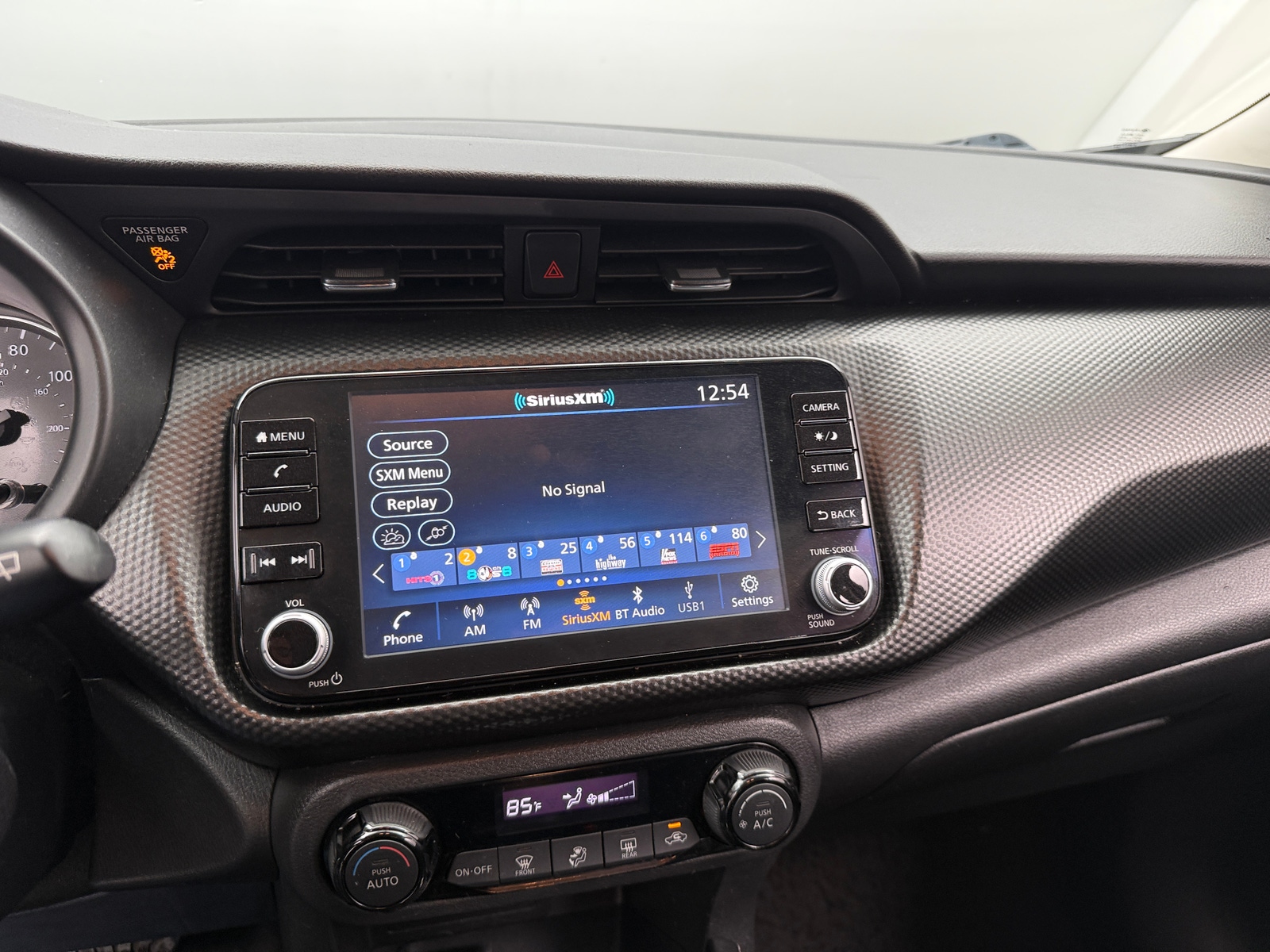 Thumbnail: 2022 Nissan Kicks - 4