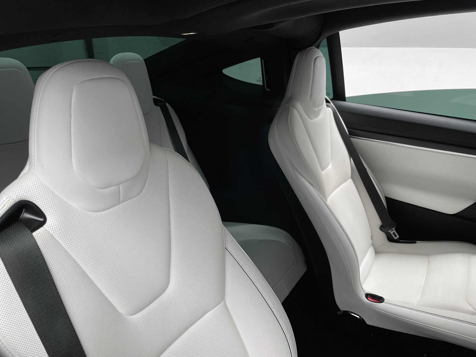 Thumbnail: 2022 Tesla Model X - 5