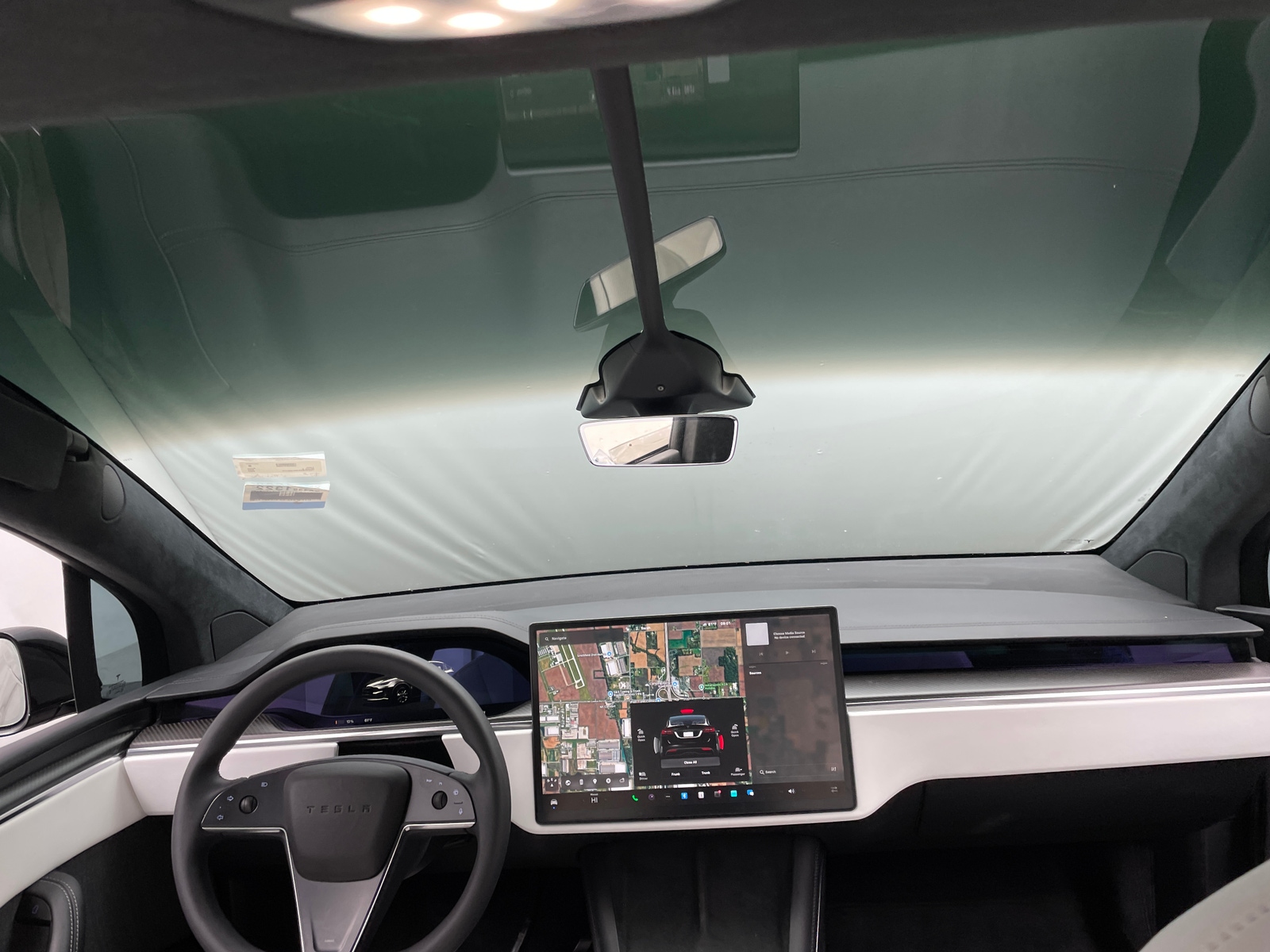 Thumbnail: 2022 Tesla Model X - 2