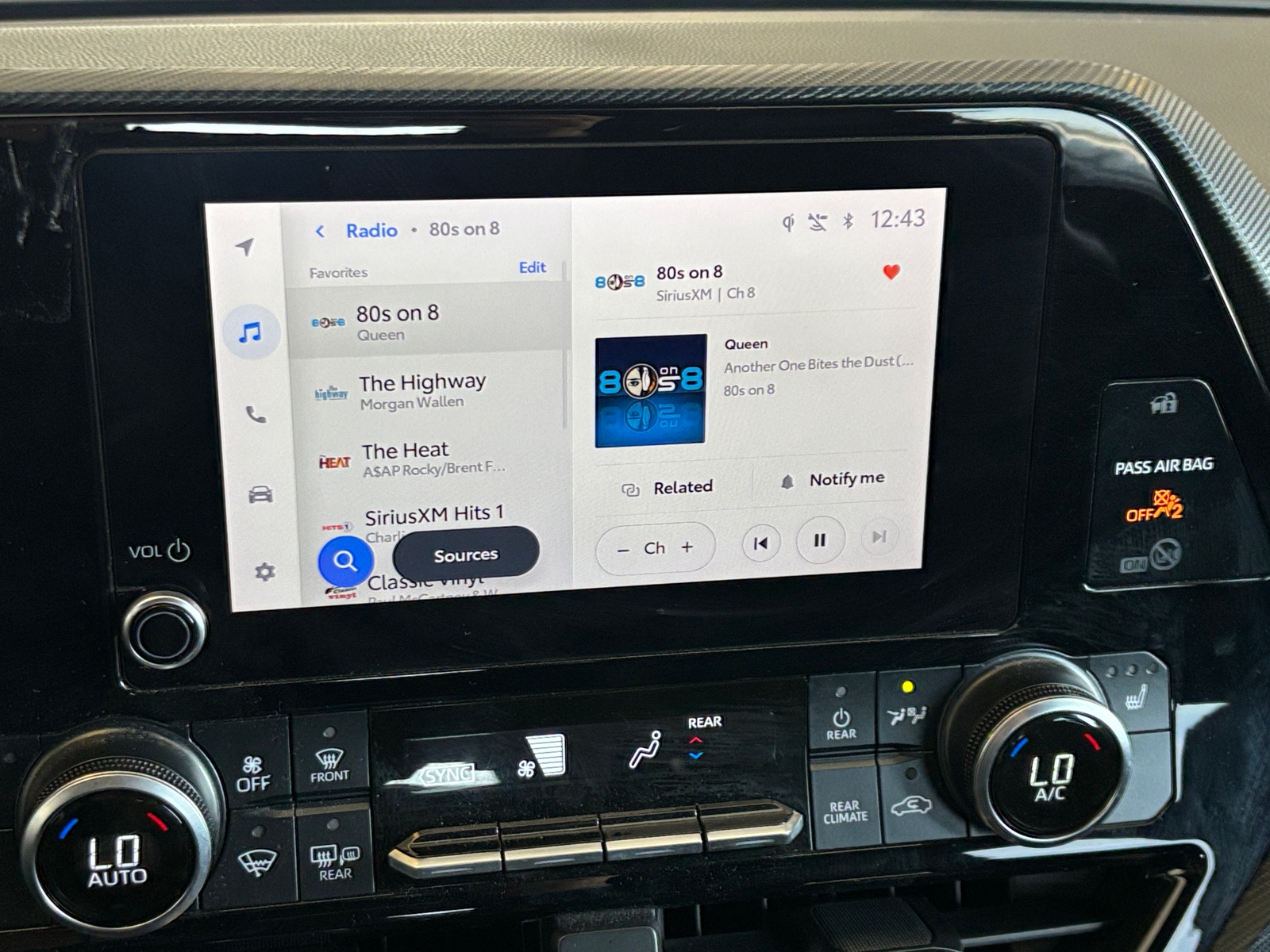 Thumbnail: 2024 Toyota Highlander - 4