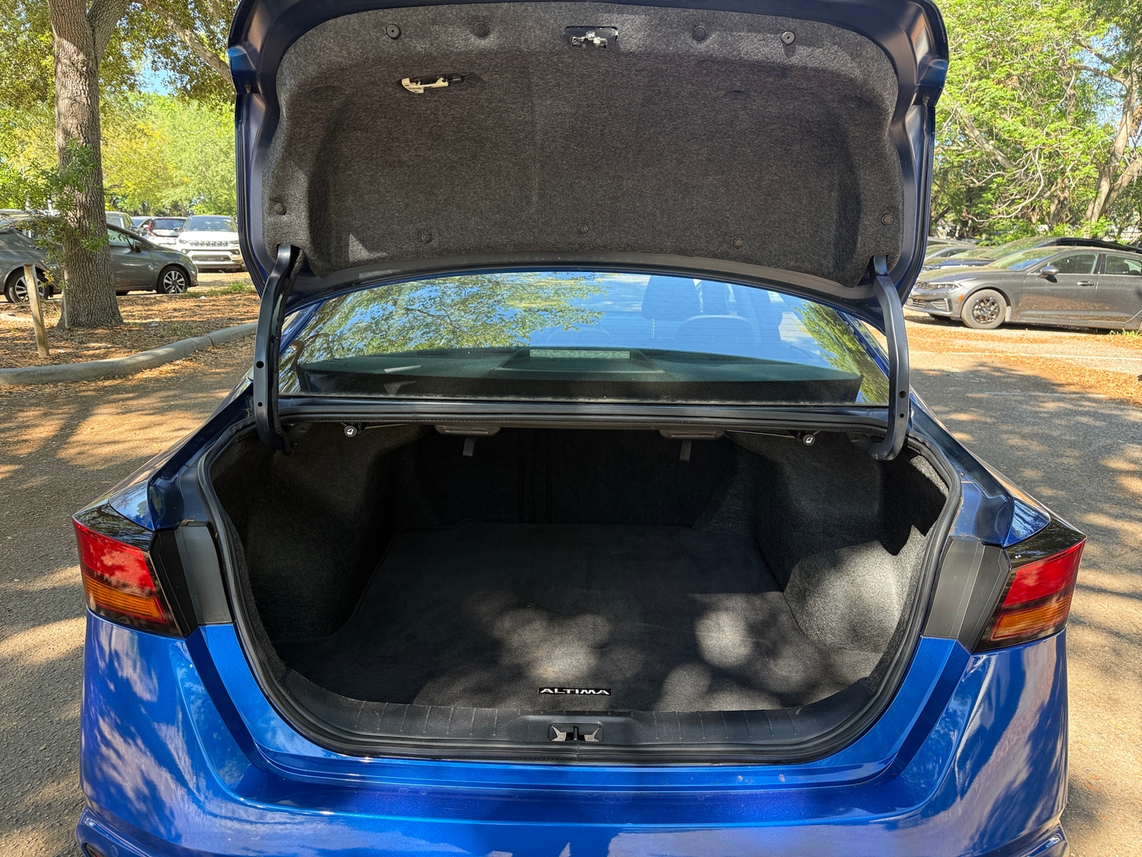 Thumbnail: 2025 Nissan Altima - 5