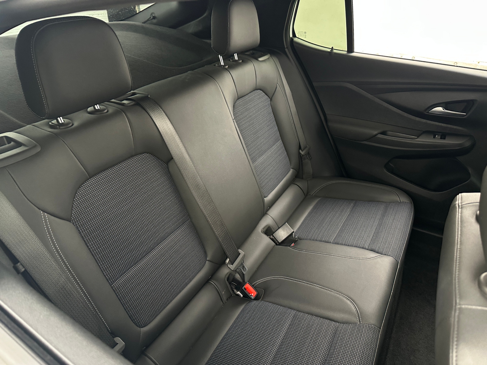 Thumbnail: 2025 Buick Envista - 6