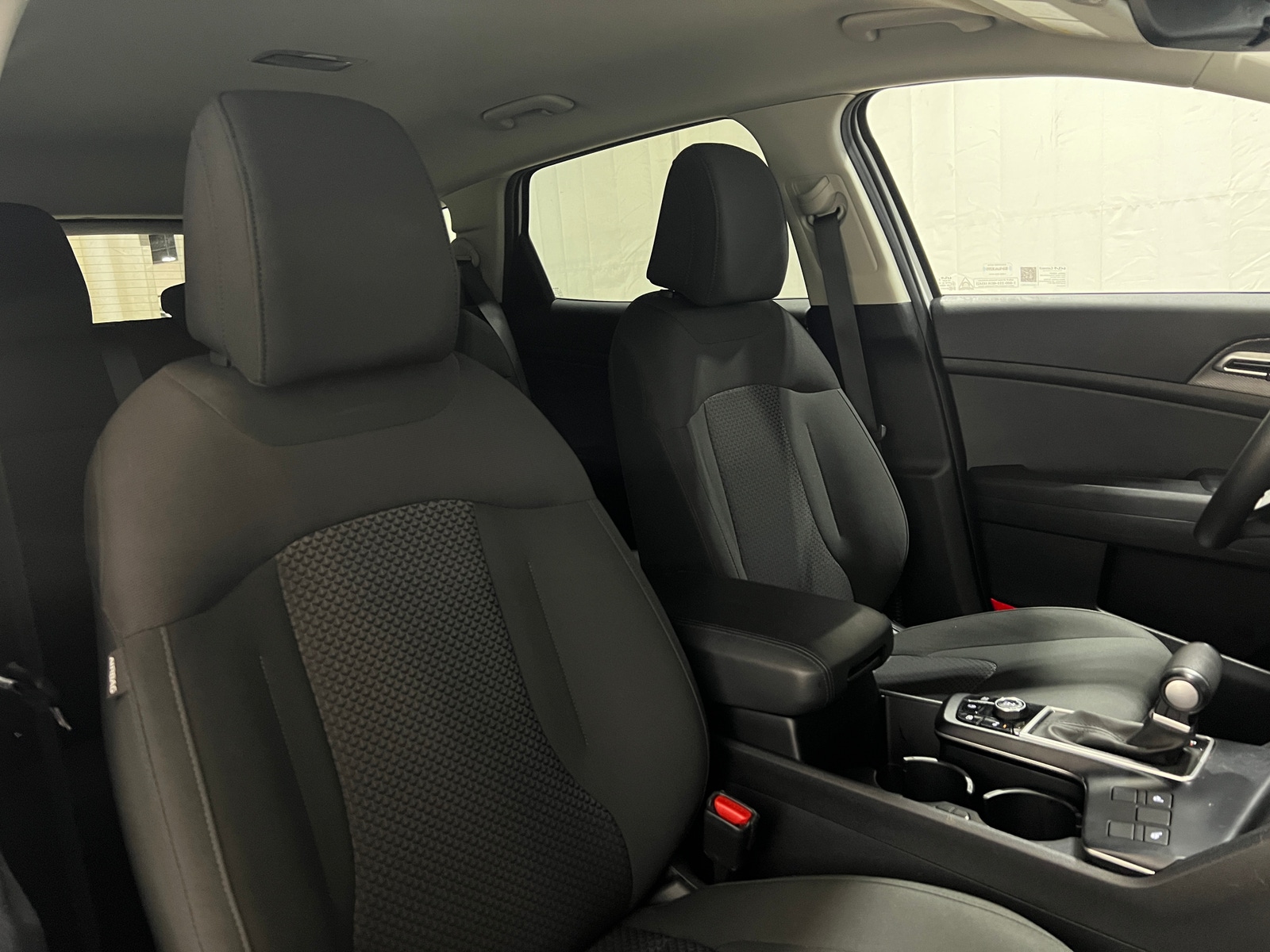 Thumbnail: 2025 Kia Sportage - 2