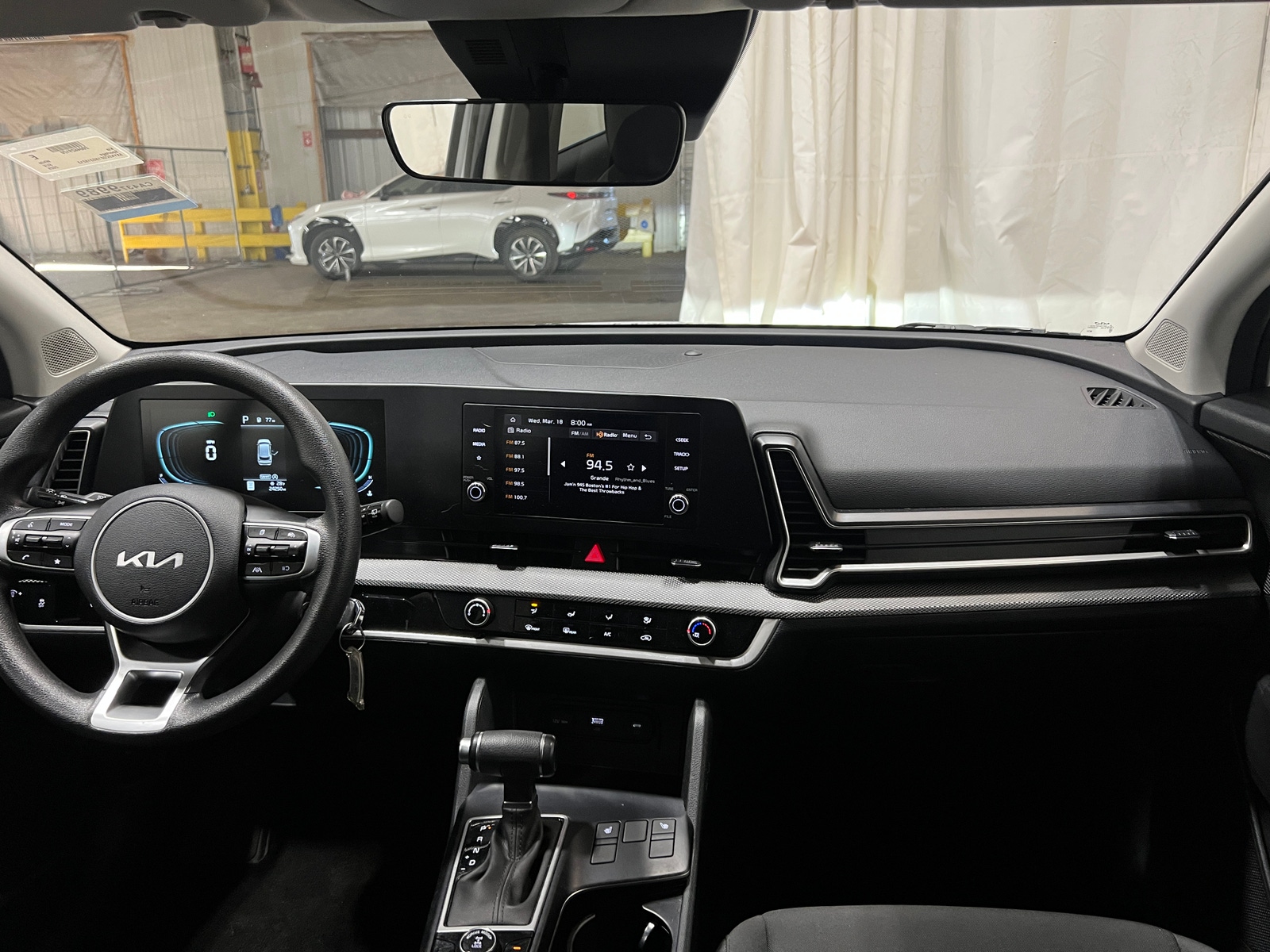 Thumbnail: 2025 Kia Sportage - 3