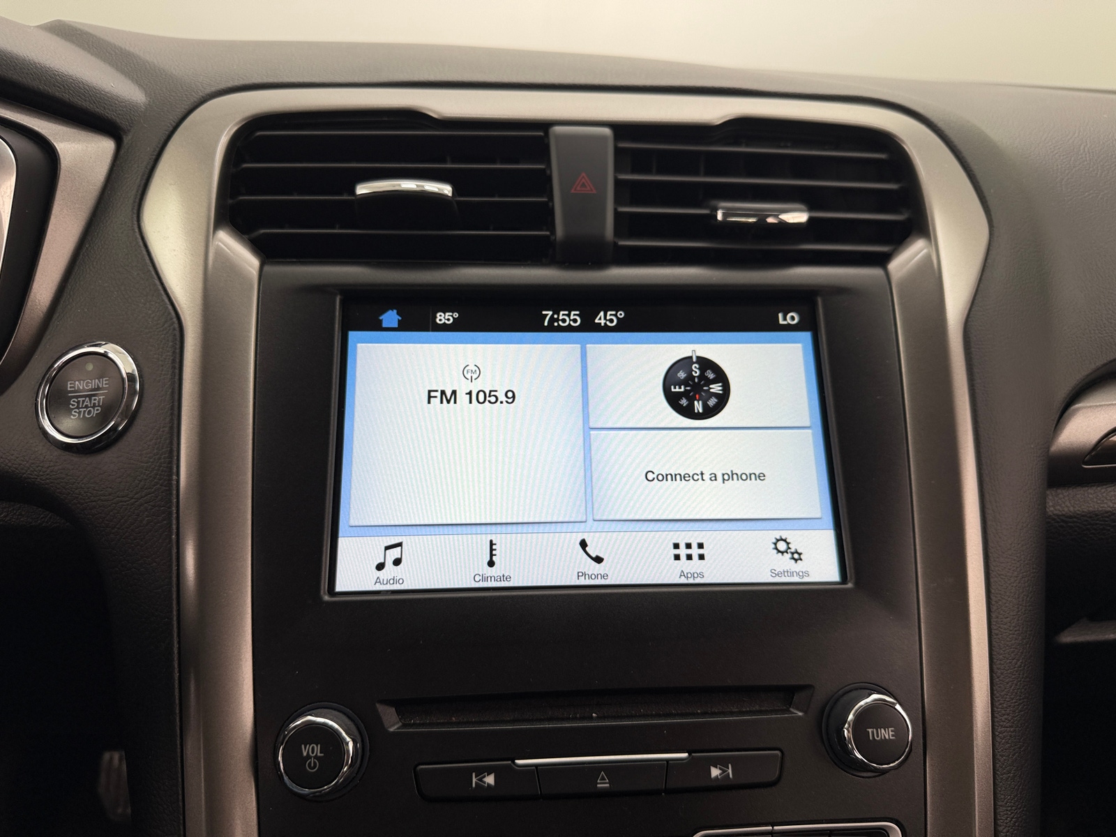 Thumbnail: 2017 Ford Fusion - 4