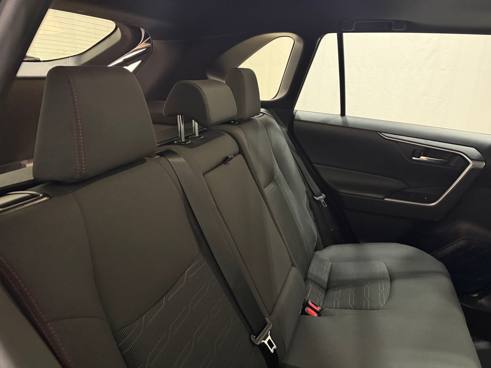 Thumbnail: 2023 Toyota RAV4 - 6