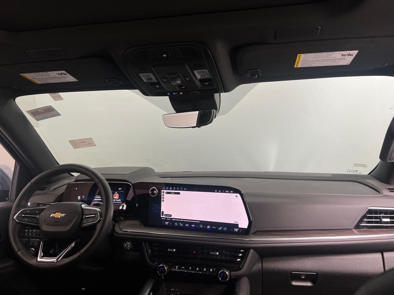 Thumbnail: 2025 Chevrolet Suburban - 2