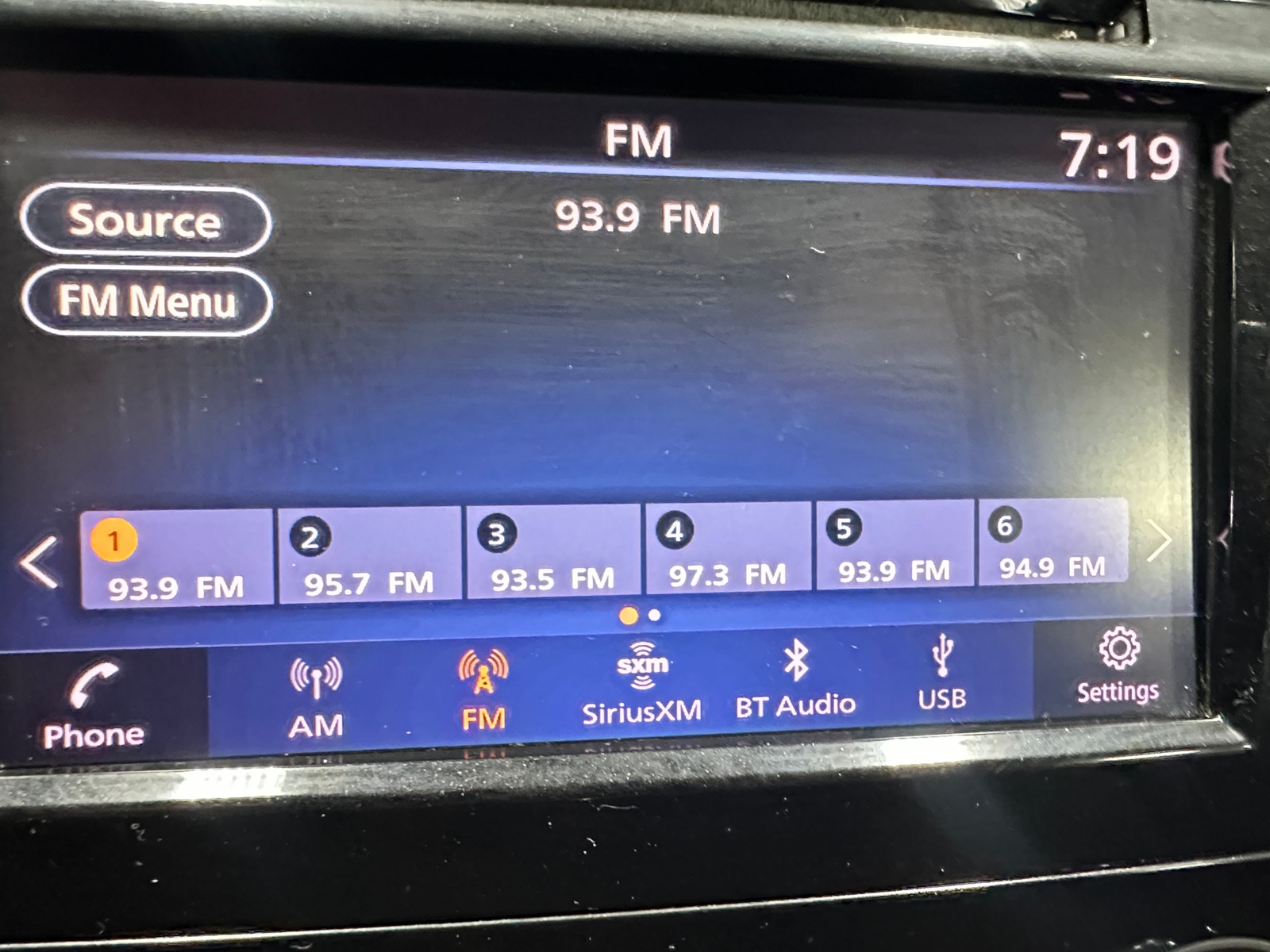 Thumbnail: 2018 Nissan Rogue - 4