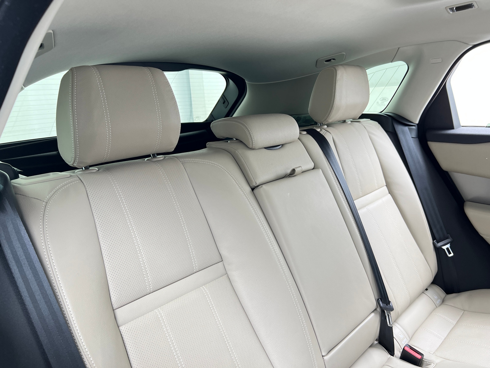 Thumbnail: 2019 Land Rover Range Rover Velar - 5