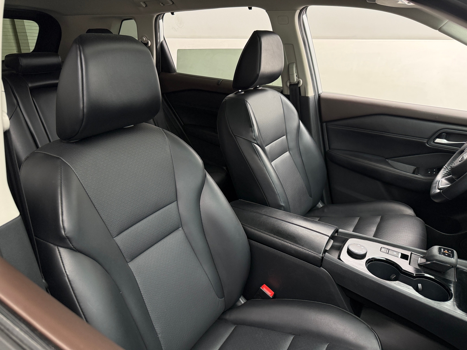 Thumbnail: 2023 Nissan Rogue - 2