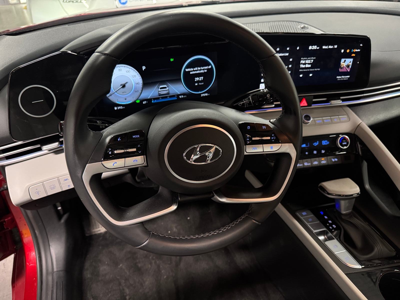 Thumbnail: 2023 Hyundai Elantra - 4