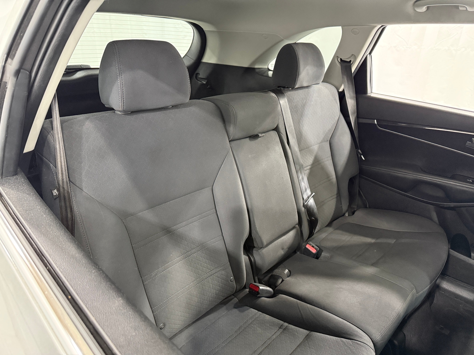 Thumbnail: 2016 Kia Sorento - 6