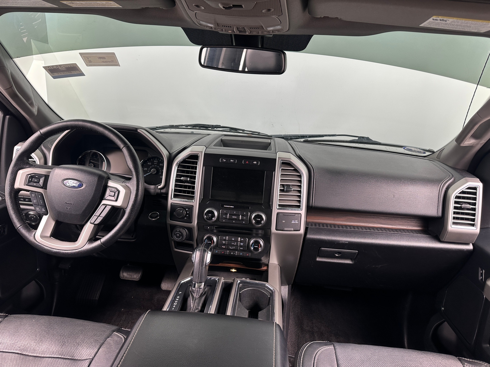 Thumbnail: 2016 Ford Econoline - 2