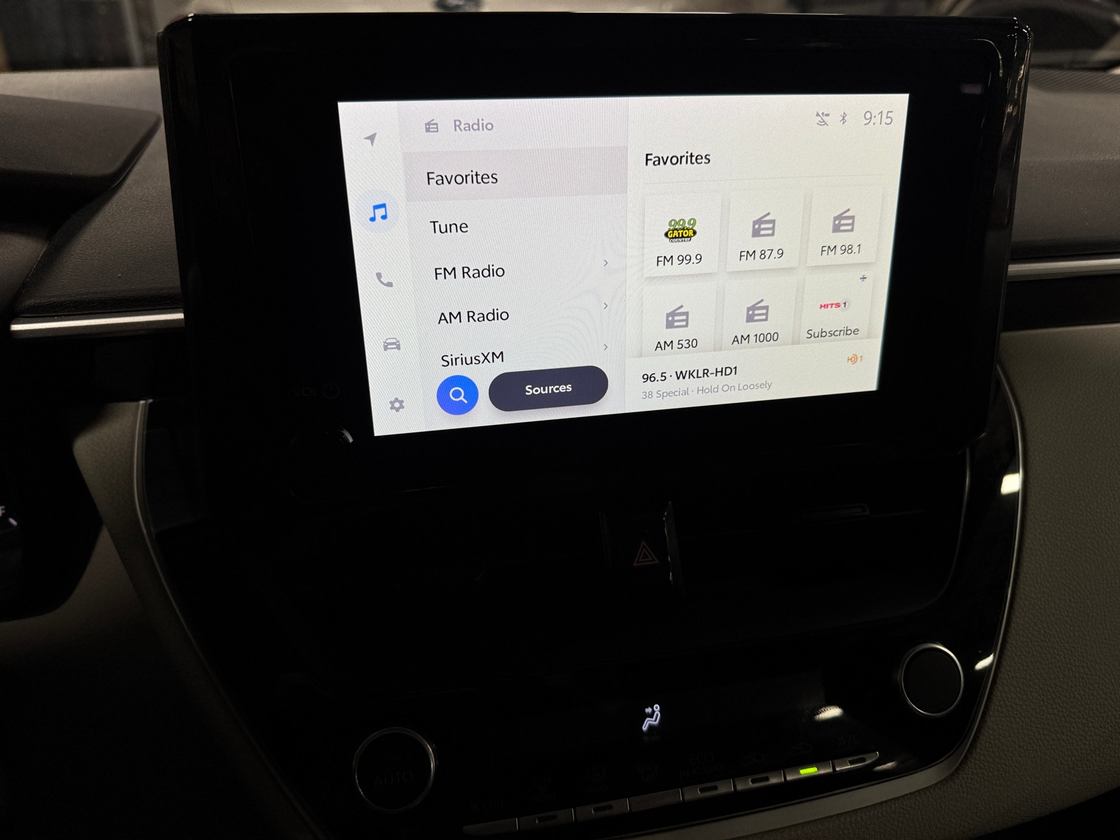 Thumbnail: 2025 Toyota Corolla - 4