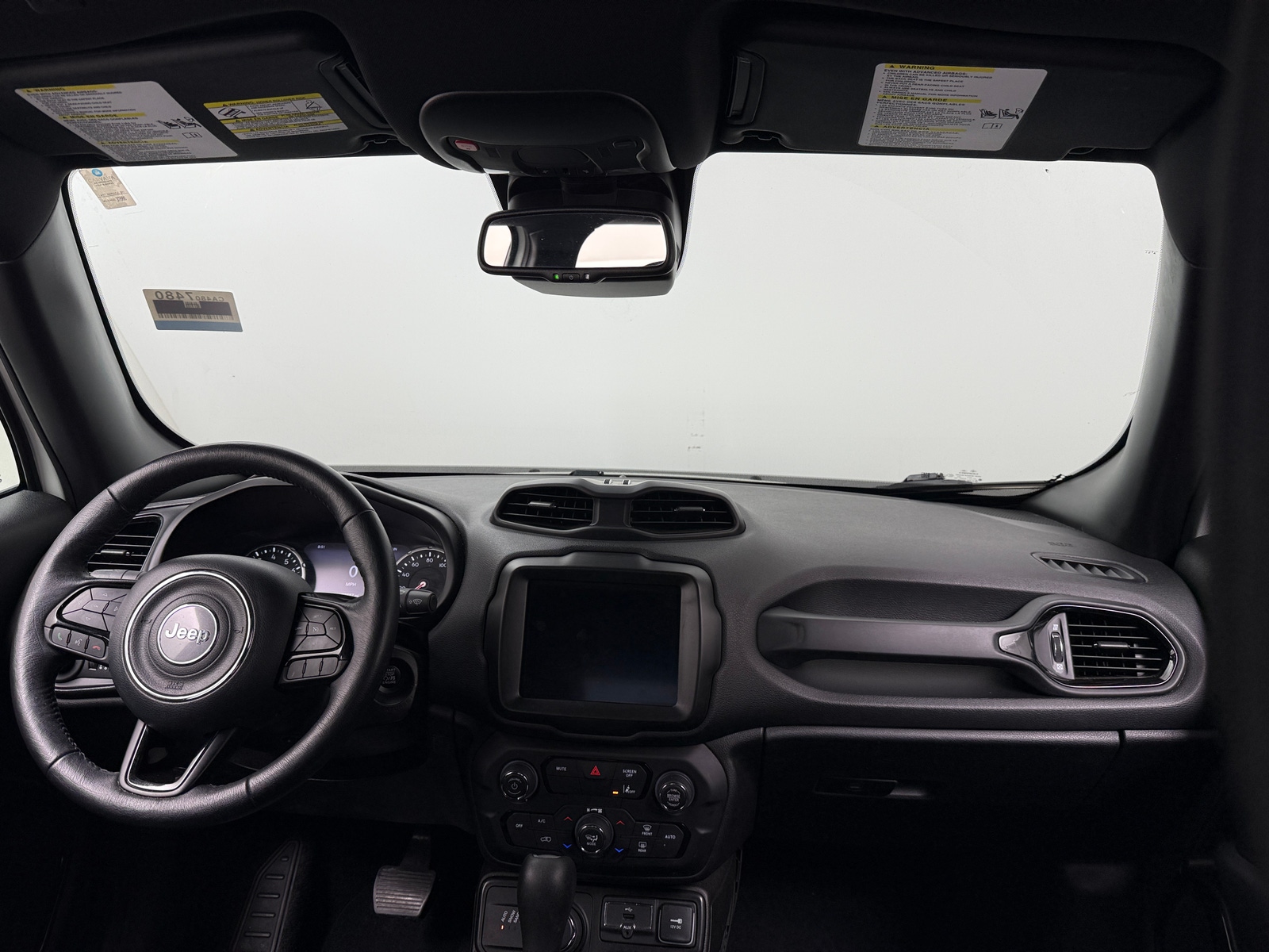 Thumbnail: 2022 Jeep Renegade - 3