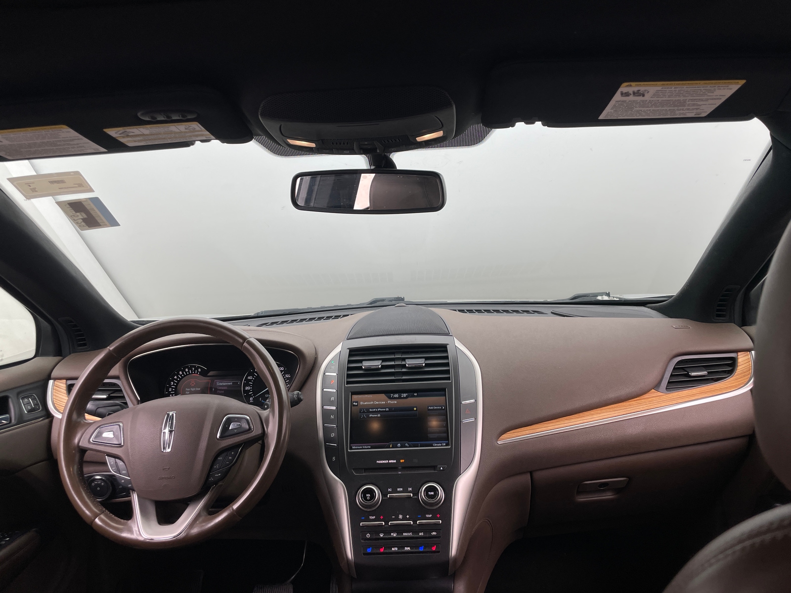 Thumbnail: 2015 Lincoln MKC - 2