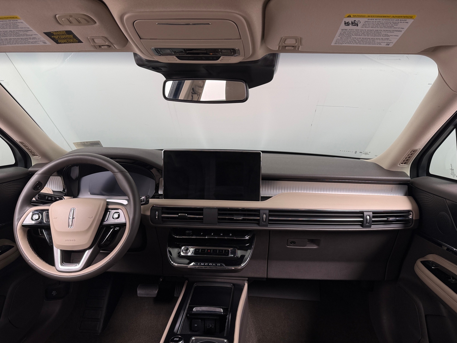 Thumbnail: 2023 Lincoln Corsair - 2