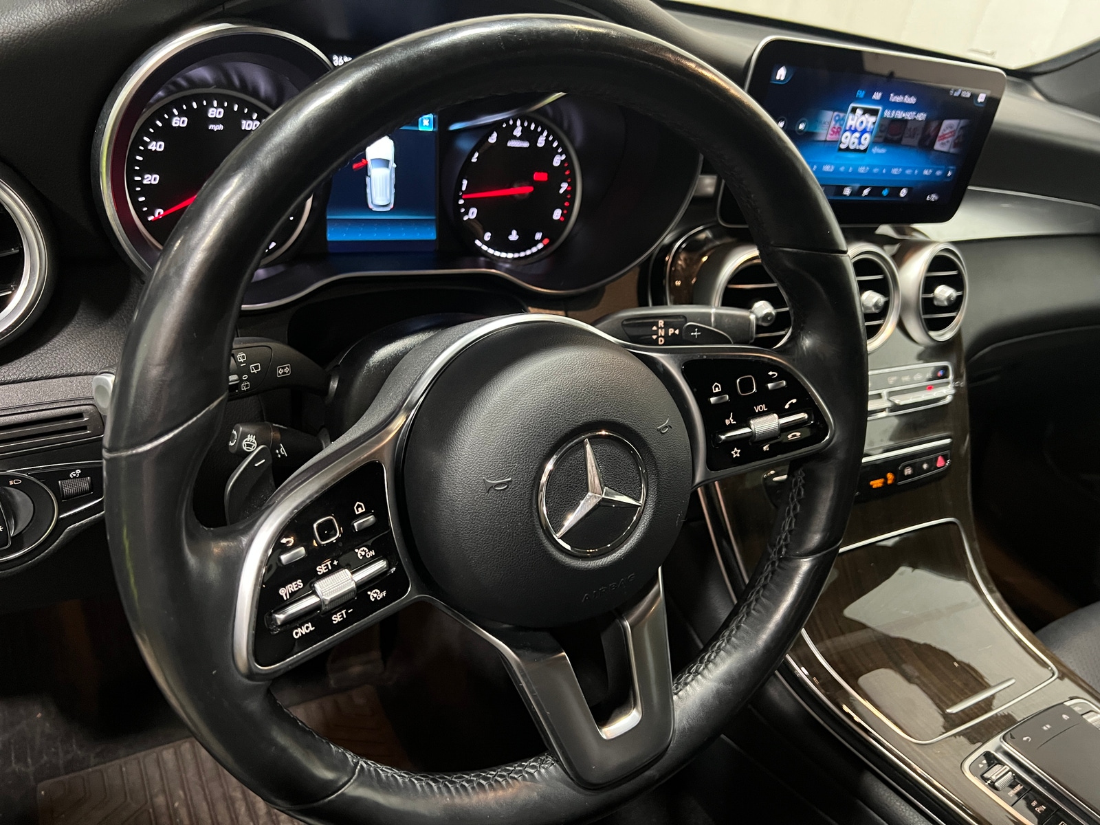 Thumbnail: 2021 Mercedes-Benz GLC - 4