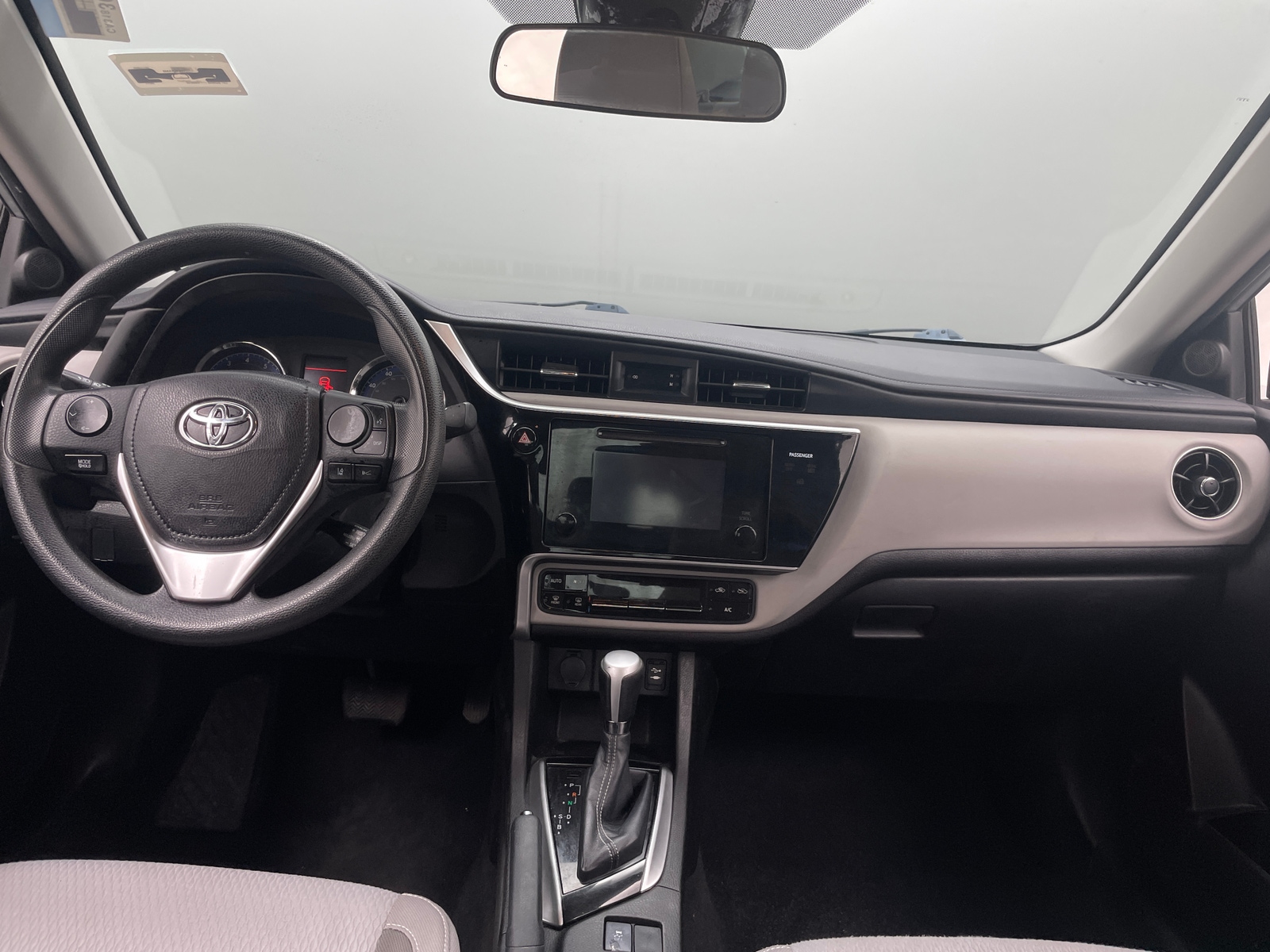 Thumbnail: 2017 Toyota Corolla - 3