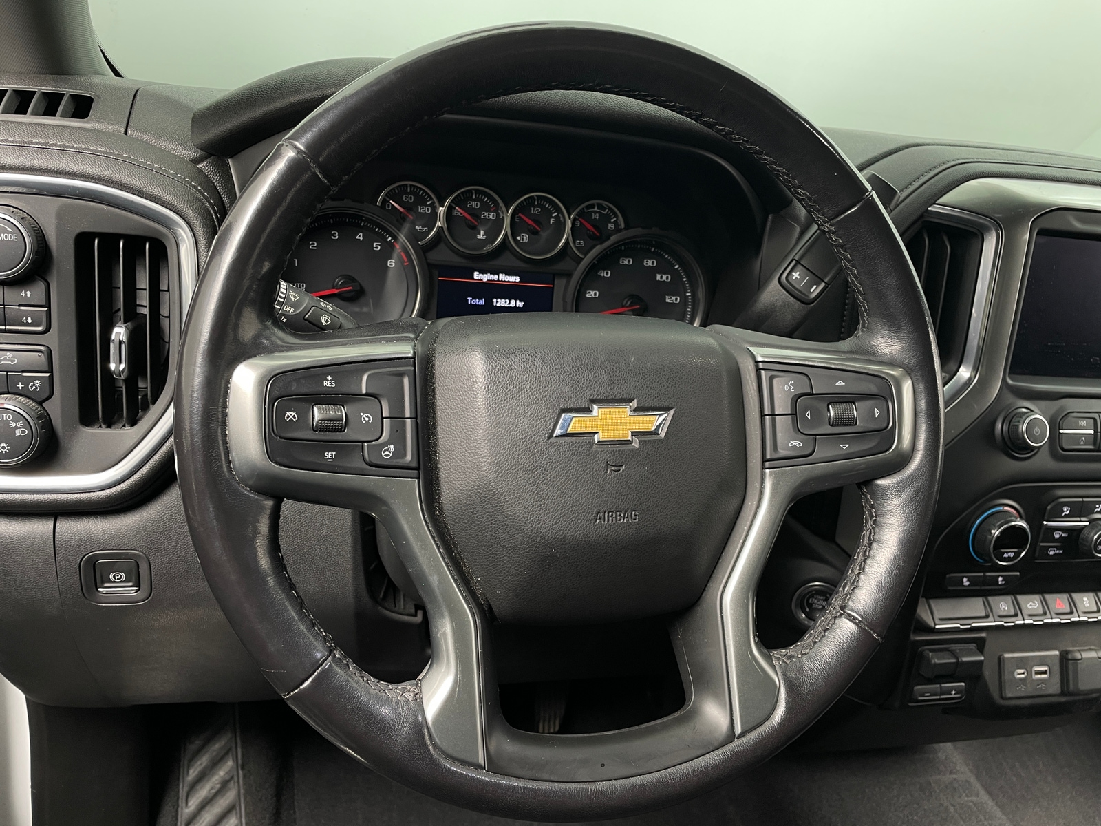 Thumbnail: 2021 Chevrolet Silverado 1500 - 5