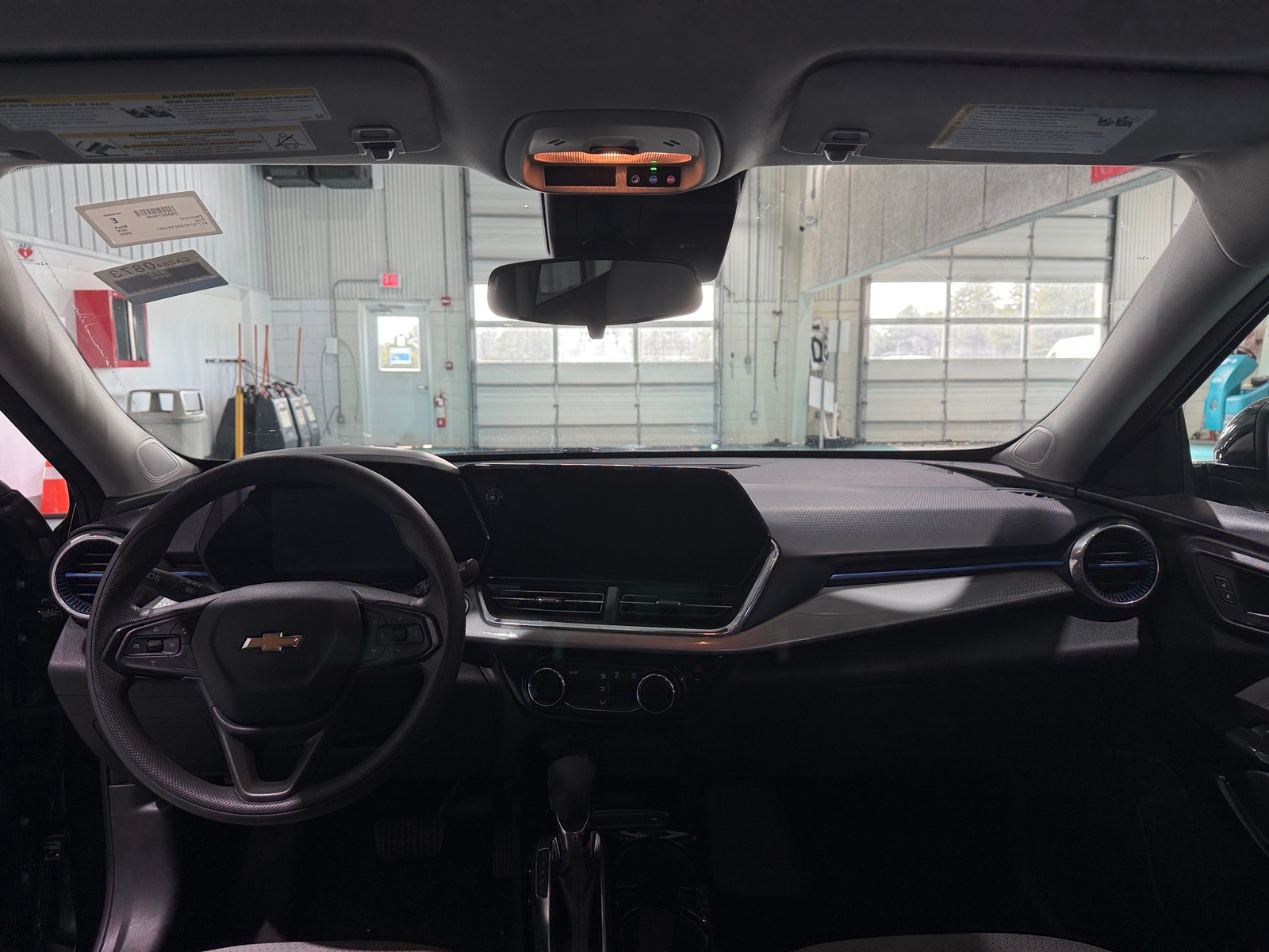 Thumbnail: 2025 Chevrolet Trax - 3