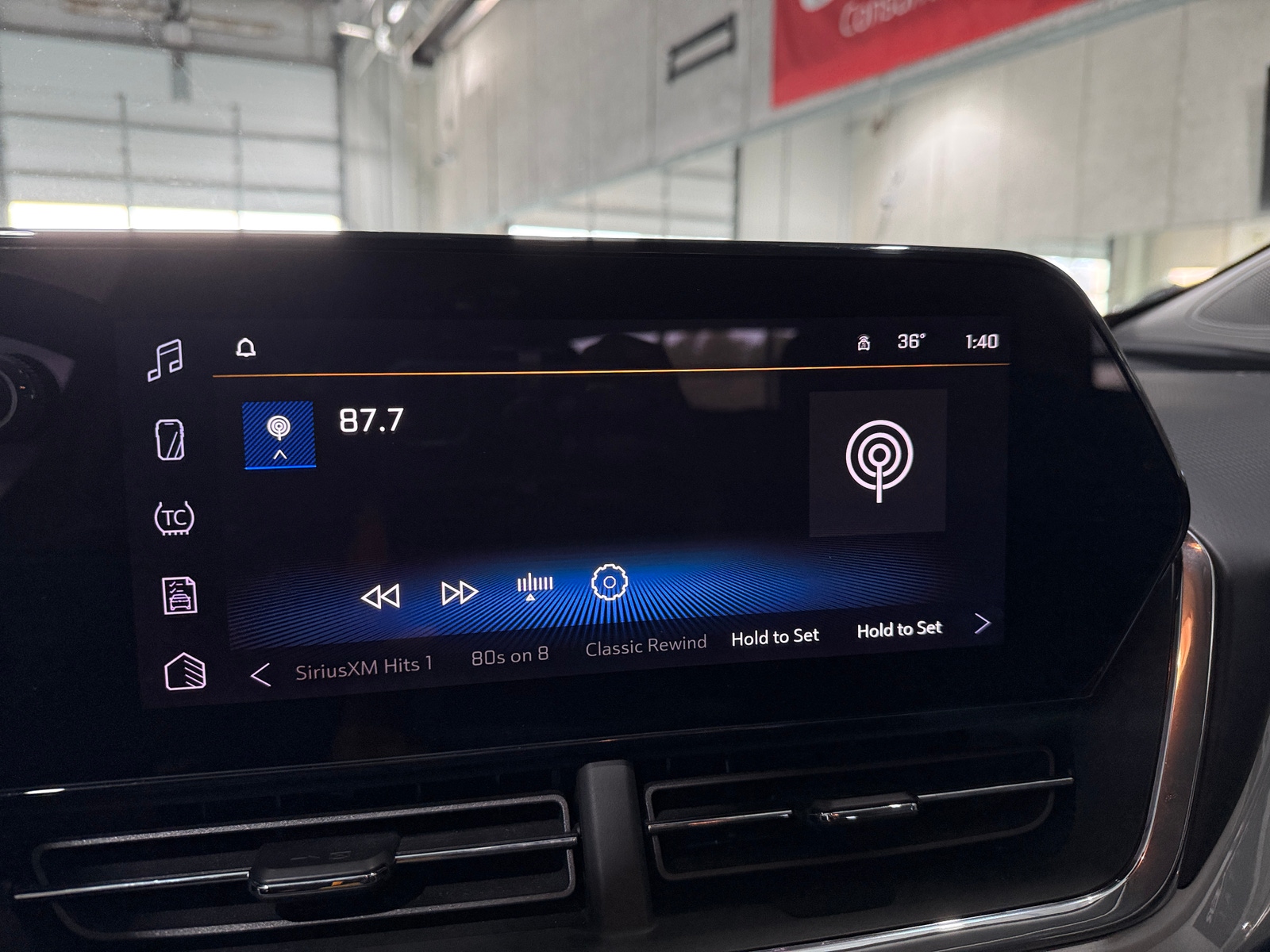 Thumbnail: 2025 Chevrolet Trax - 4