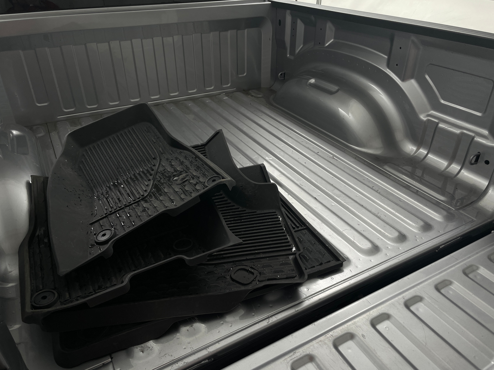 Thumbnail: 2025 RAM 1500 - 6