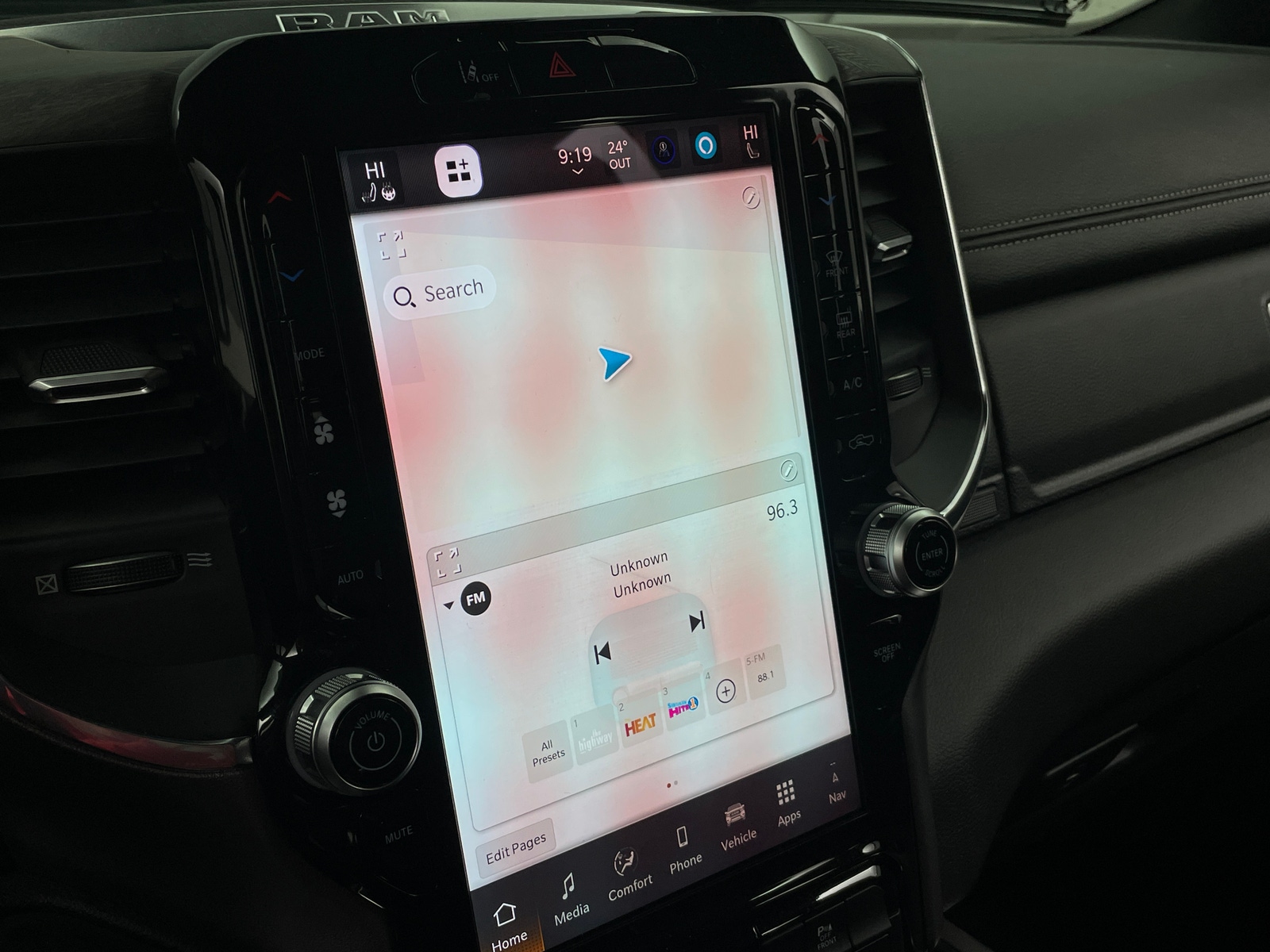 Thumbnail: 2025 RAM 1500 - 3